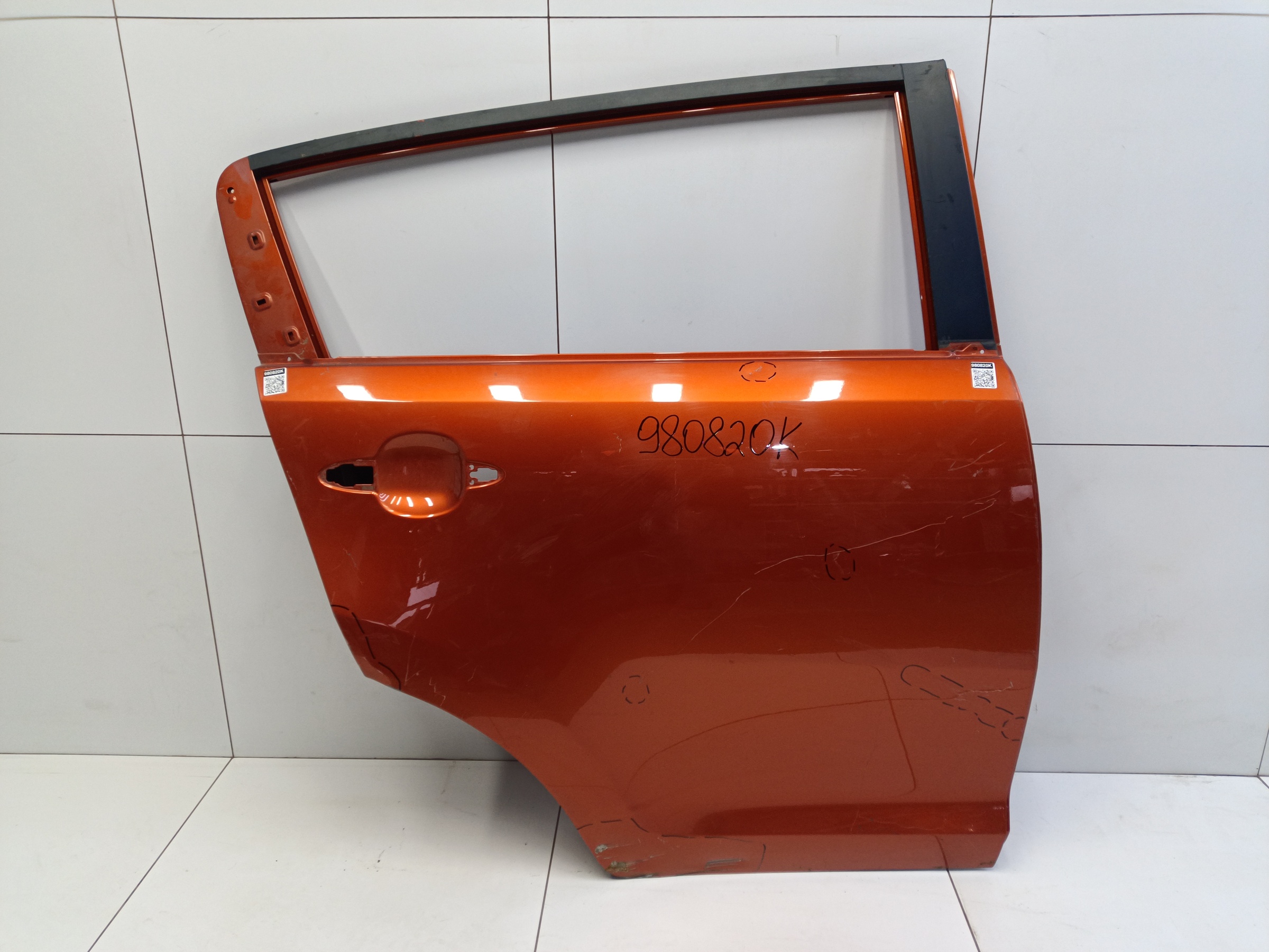 Дверь задняя правая Kia Sportage 4