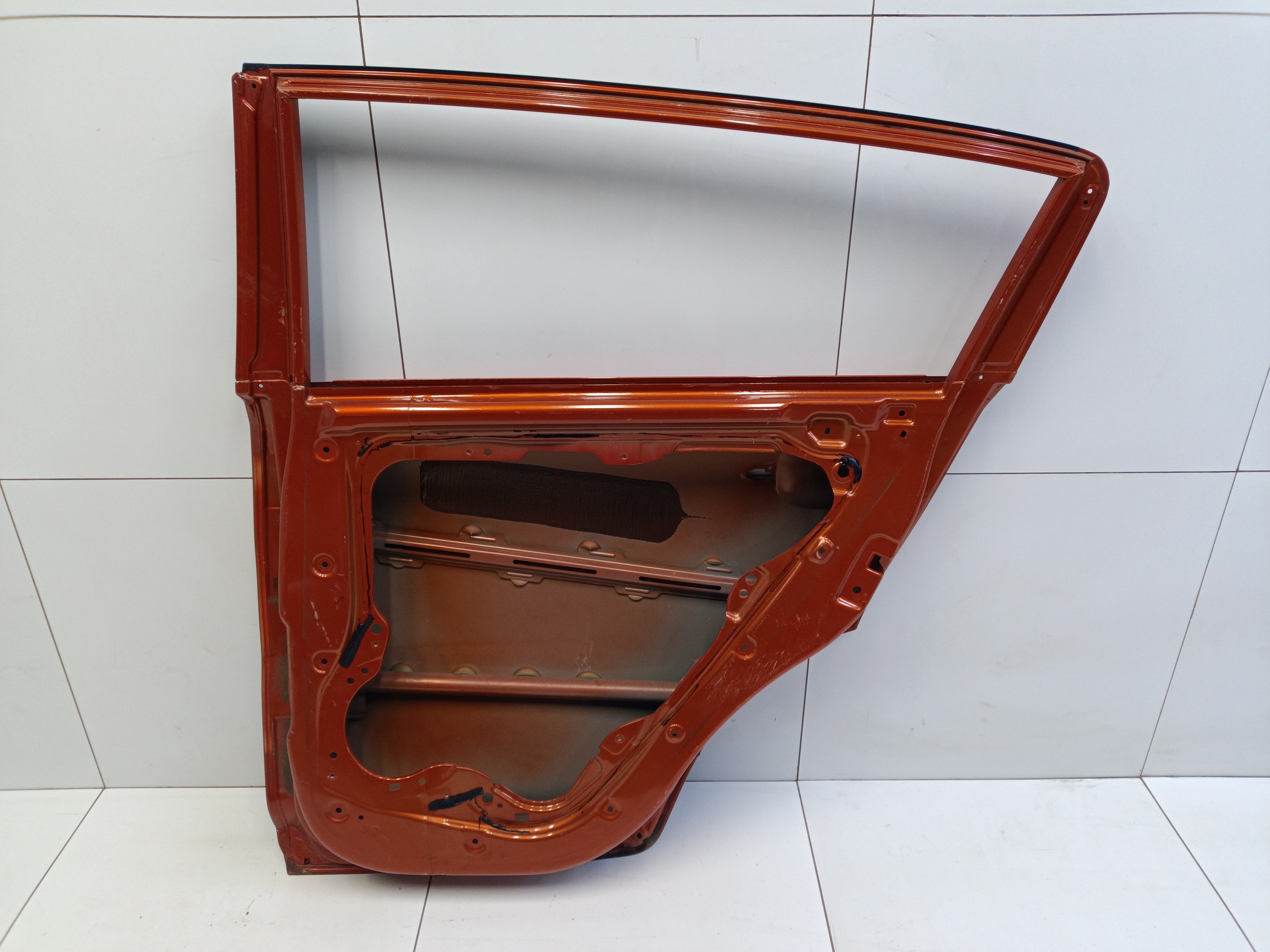 Дверь задняя правая Kia Sportage 4