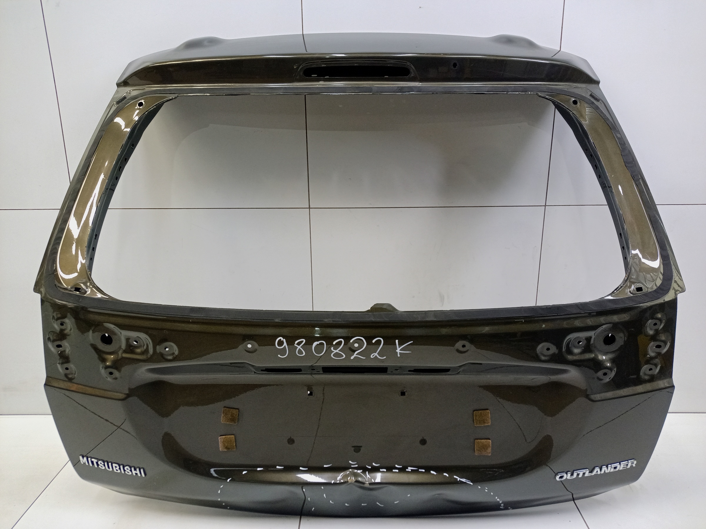 Крышка багажника Mitsubishi Outlander 3 Restail 2 без камеры
