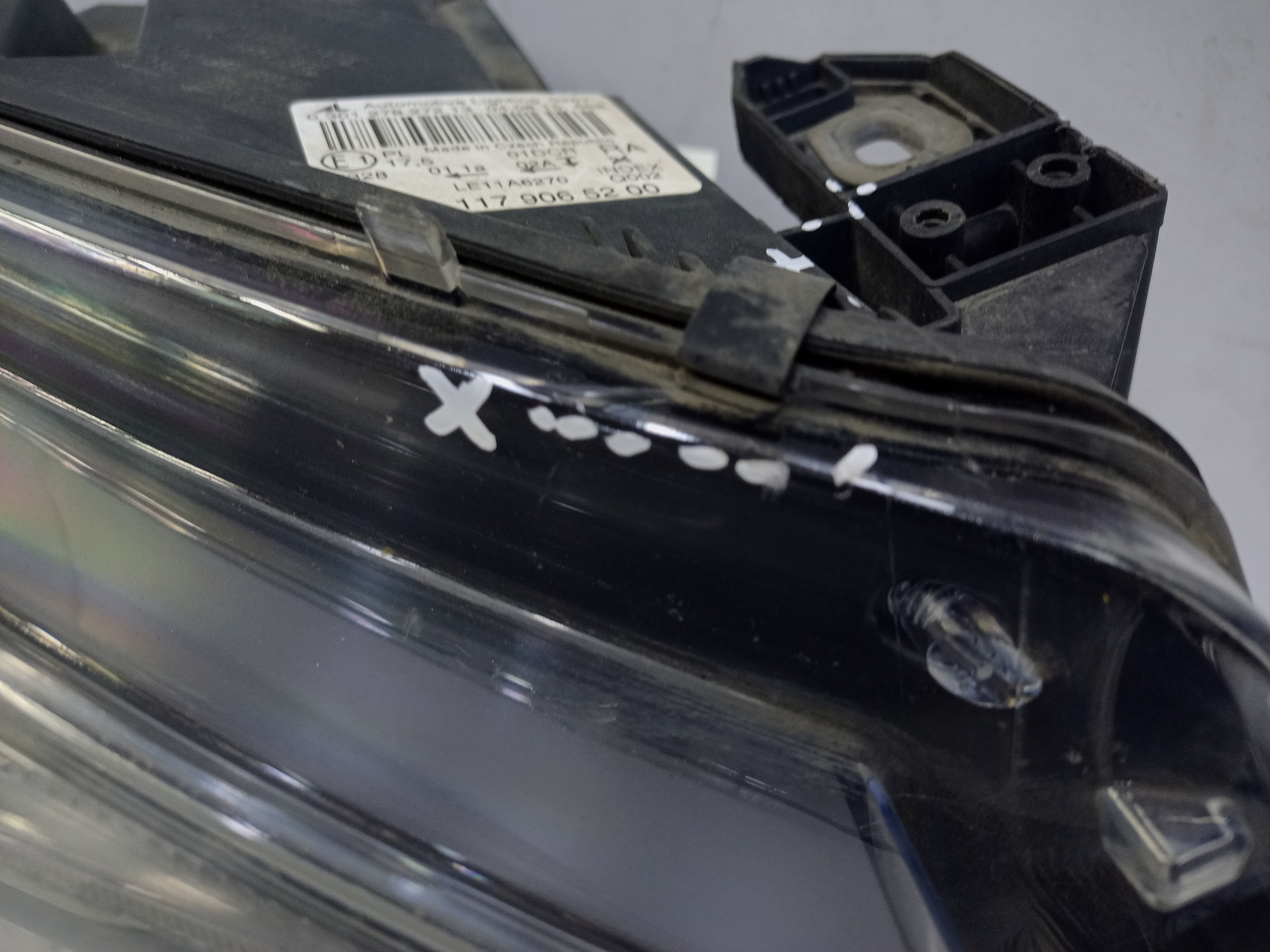 Фара передняя правая Mercedes Benz CLA-Klasse C117 ксенон