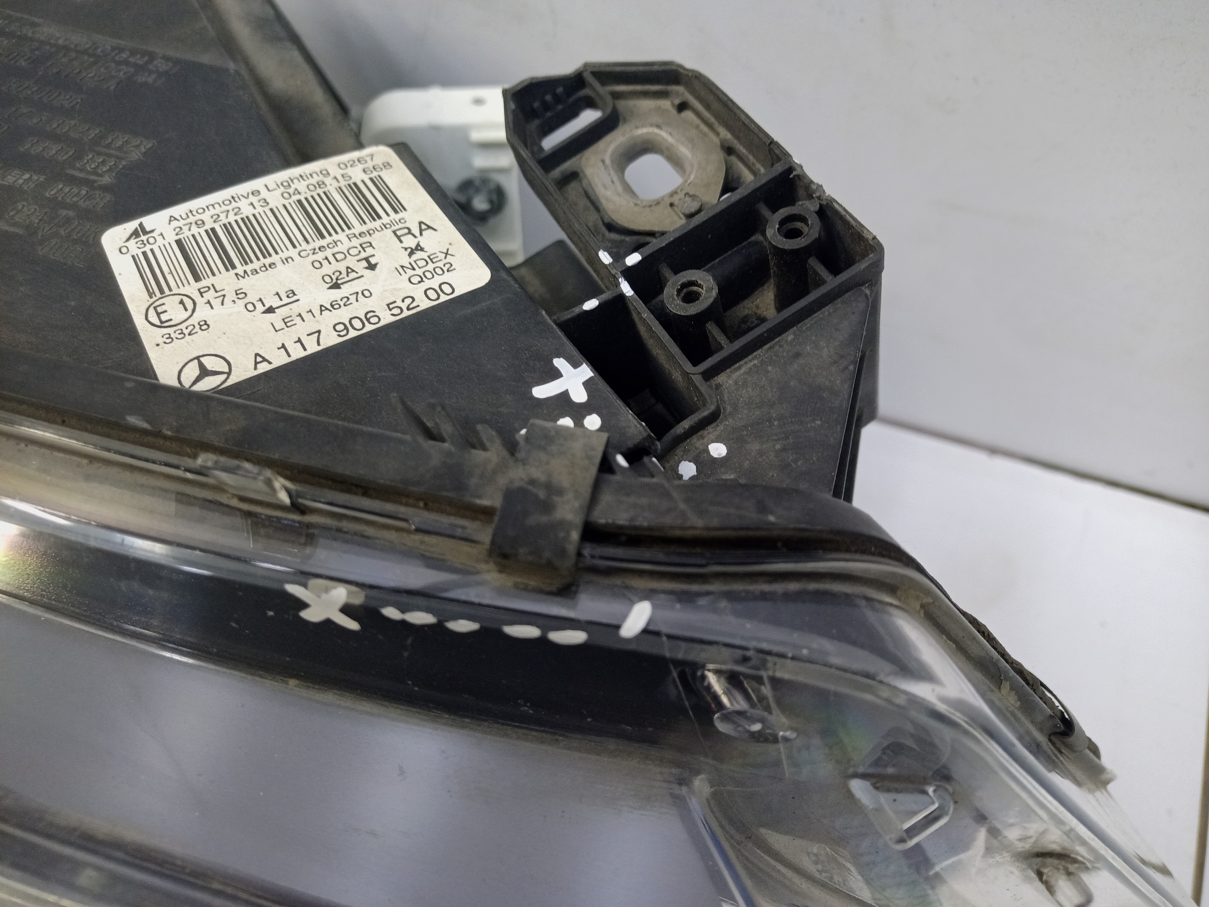 Фара передняя правая Mercedes Benz CLA-Klasse C117 ксенон