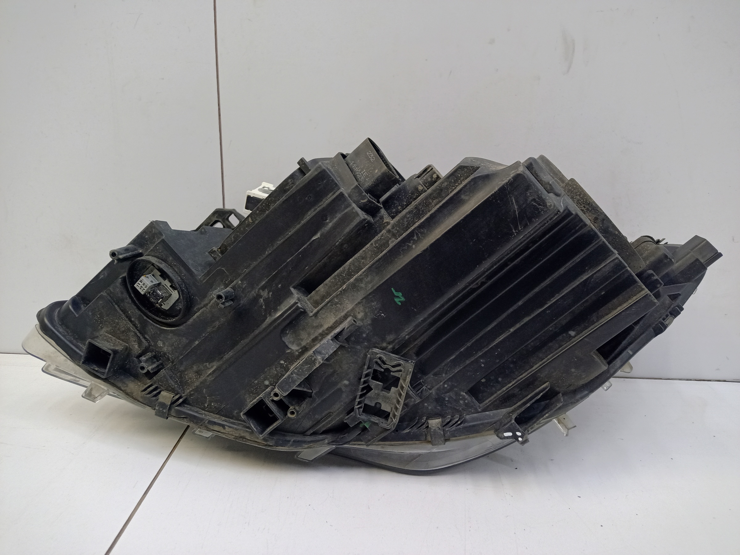 Фара передняя правая Mercedes Benz CLA-Klasse C117 ксенон