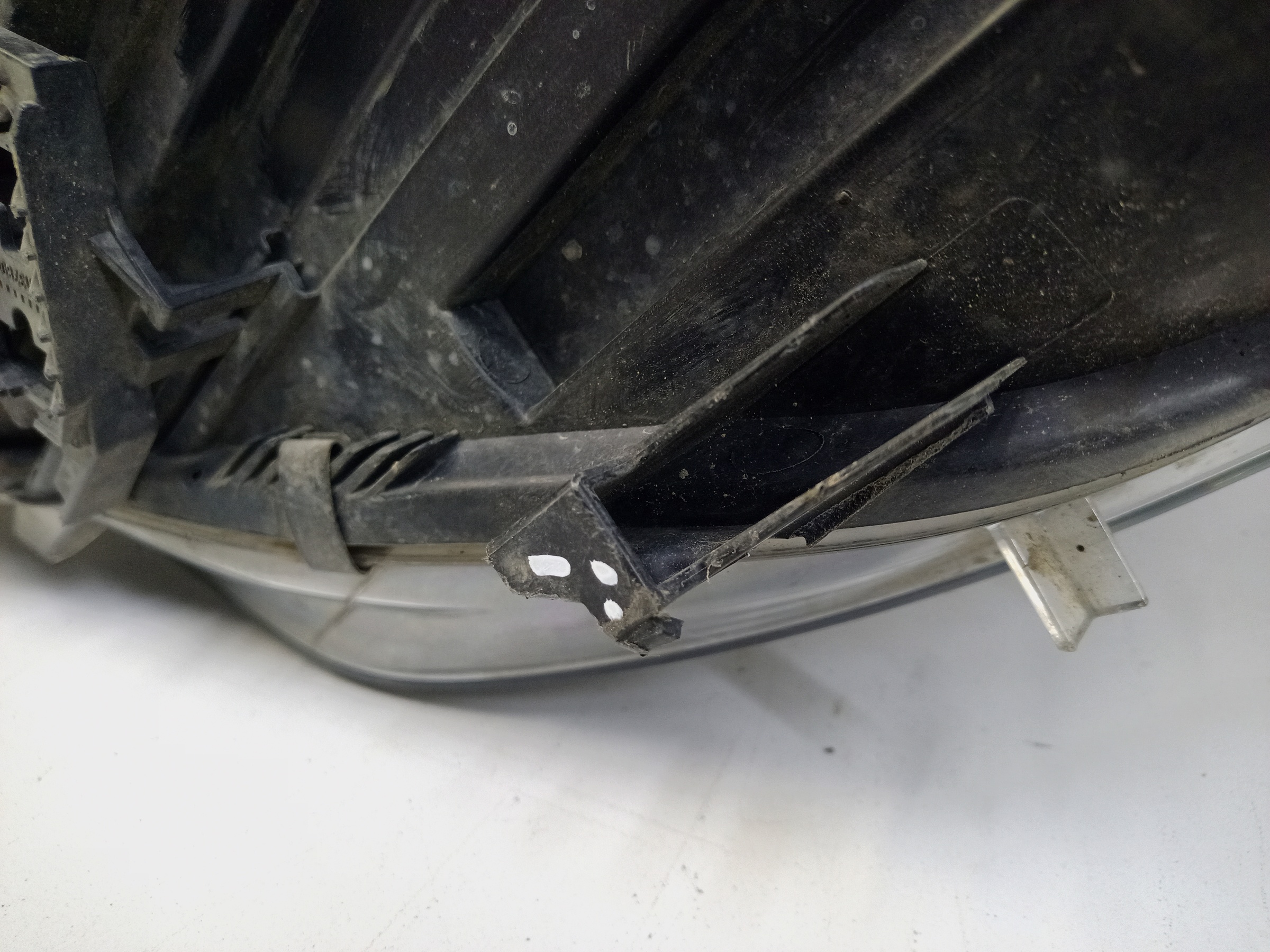 Фара передняя правая Mercedes Benz CLA-Klasse C117 ксенон