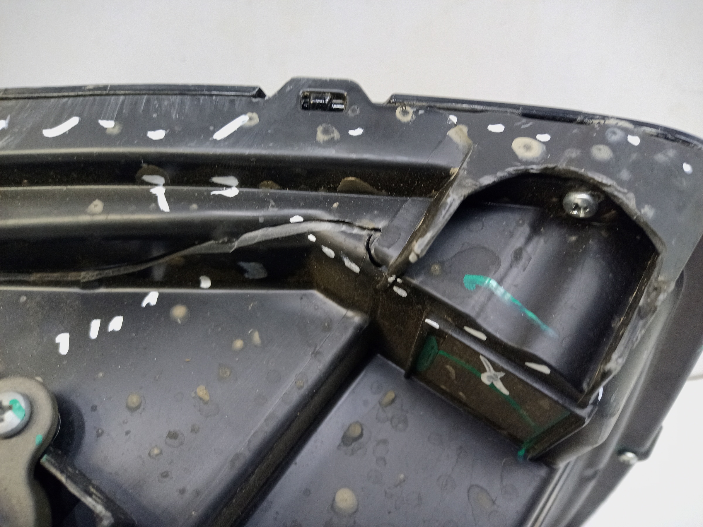 Фара передняя правая Tank 500 LED