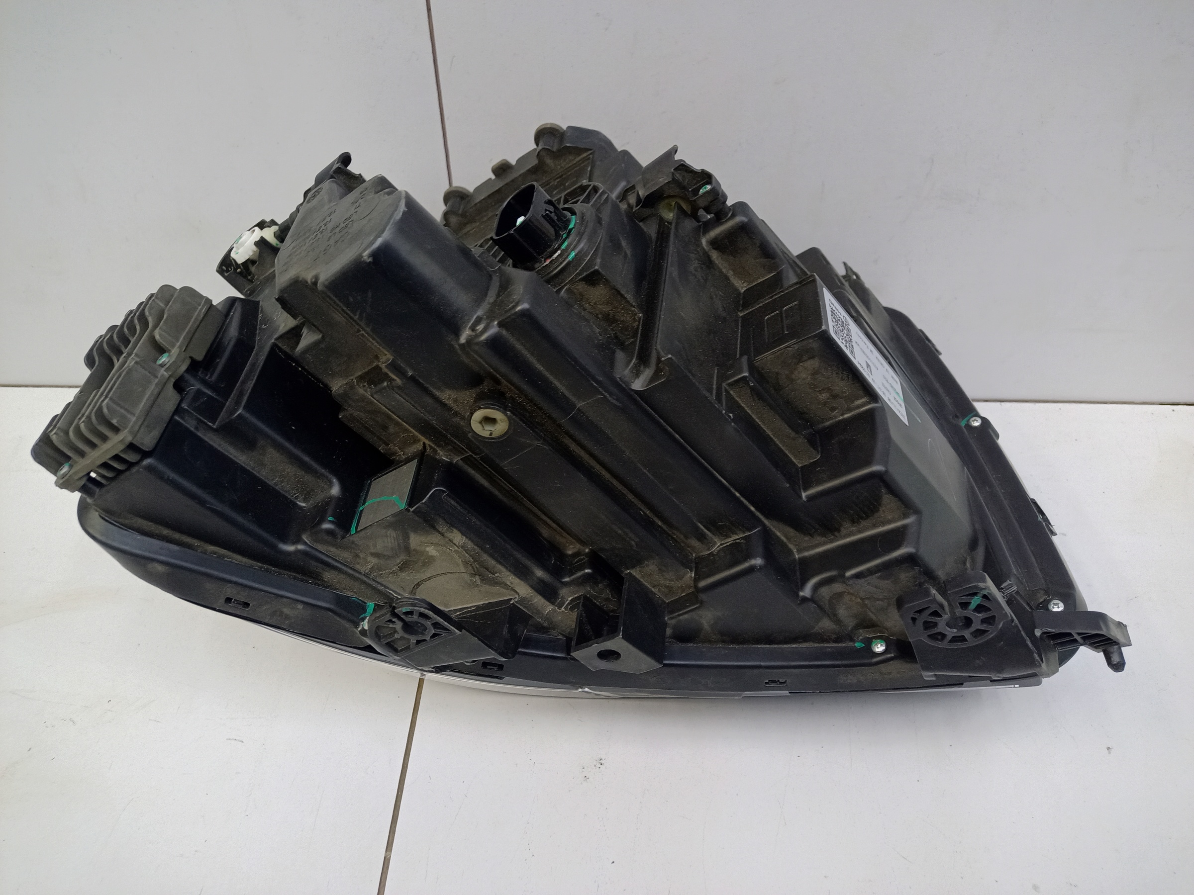 Фара передняя правая Tank 500 LED