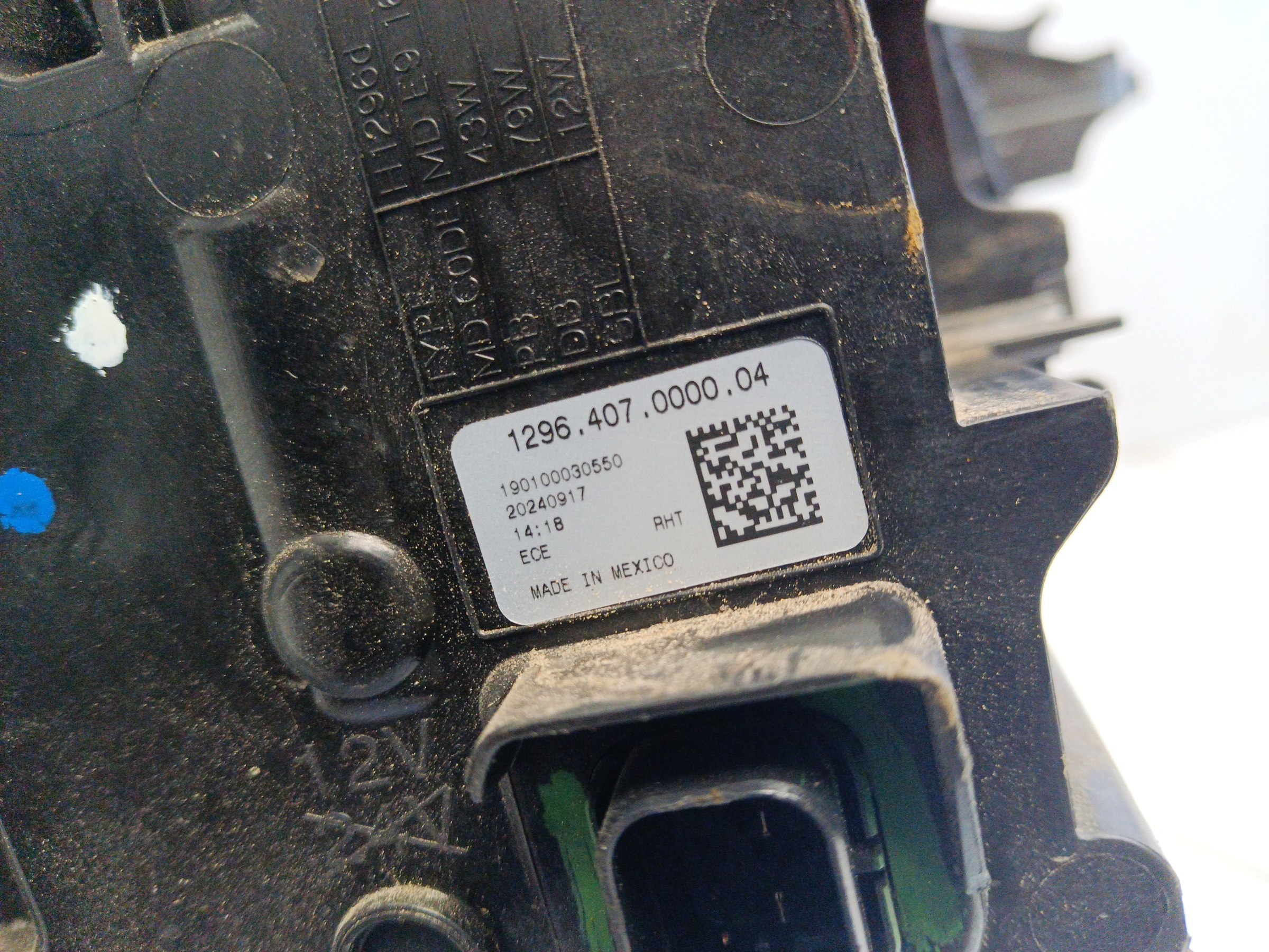 Фара передняя левая BMW X3 G45 LED