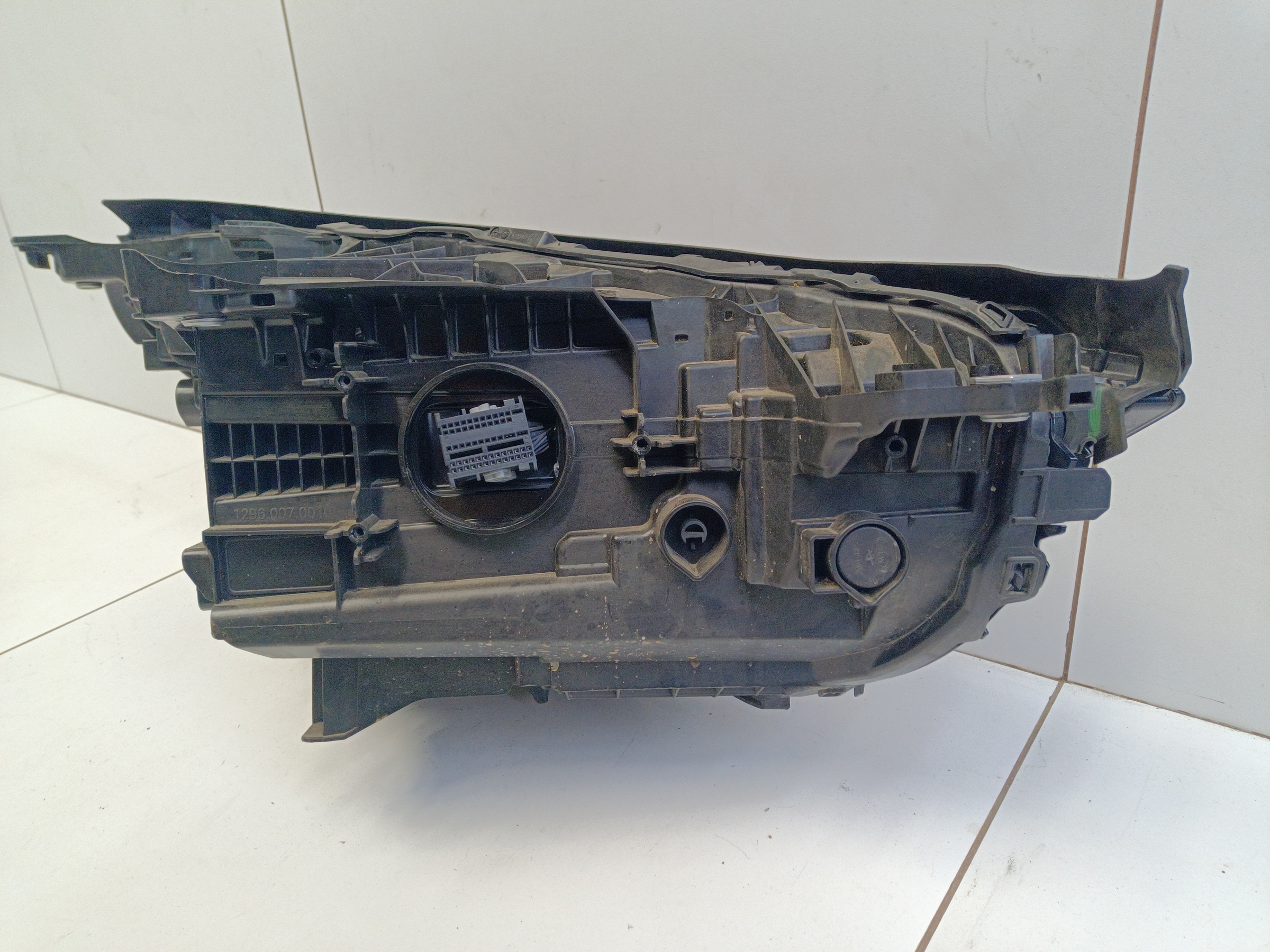 Фара передняя левая BMW X3 G45 LED