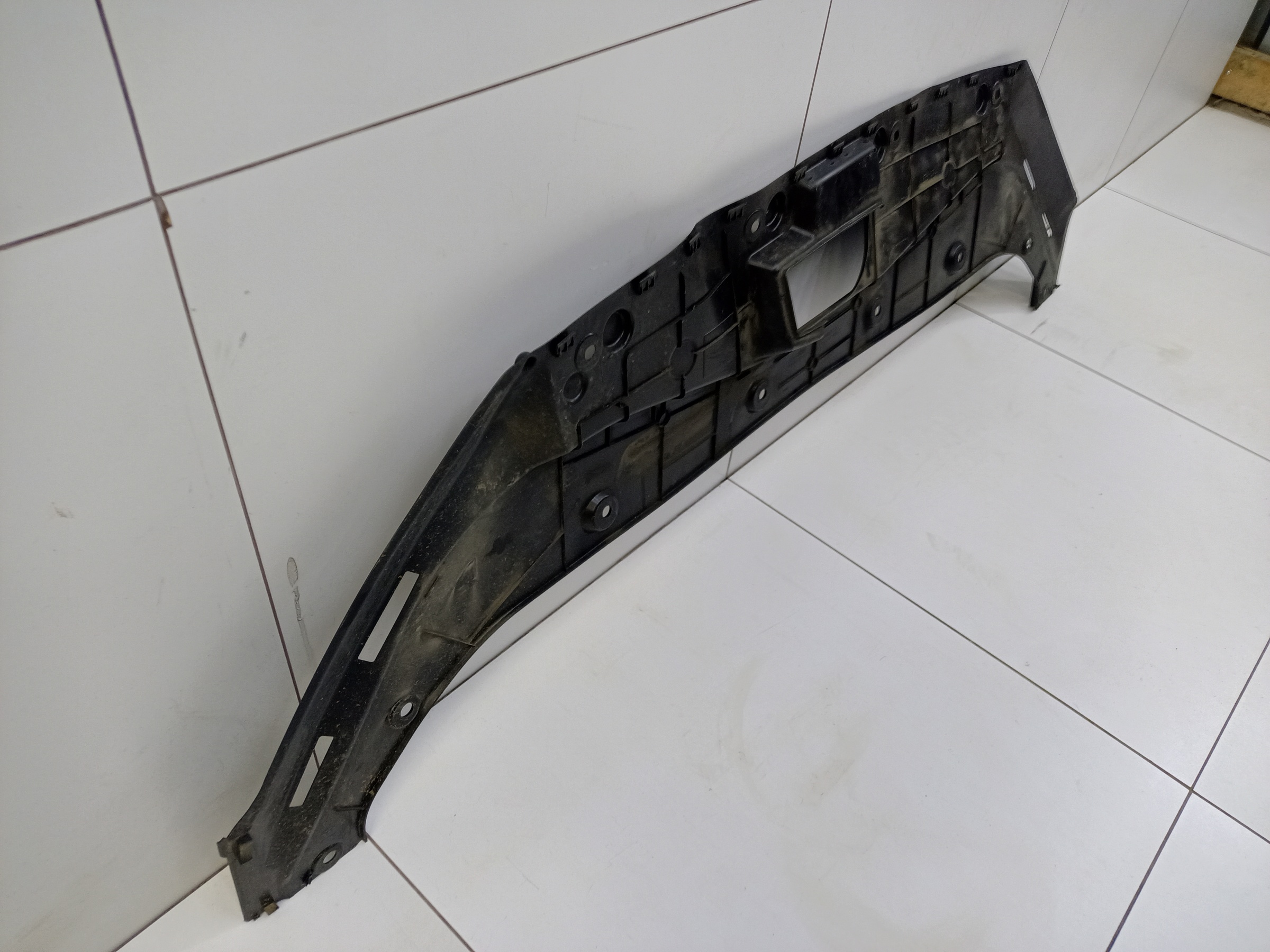 Накладка передней панели Haval F7