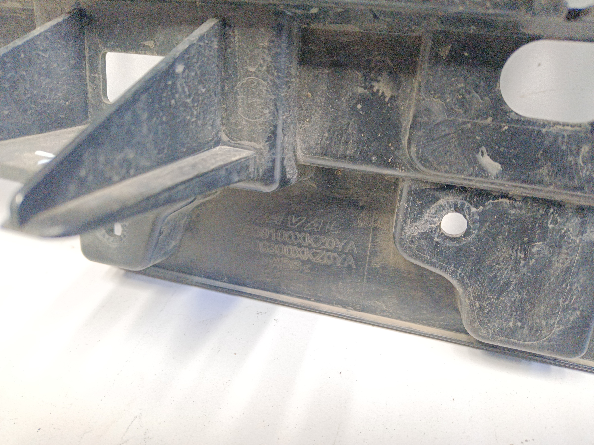 Решетка радиатора Haval M6 2