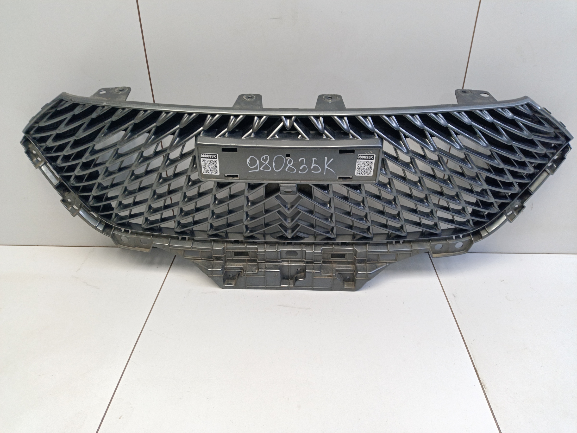 Решетка радиатора Haval M6 2