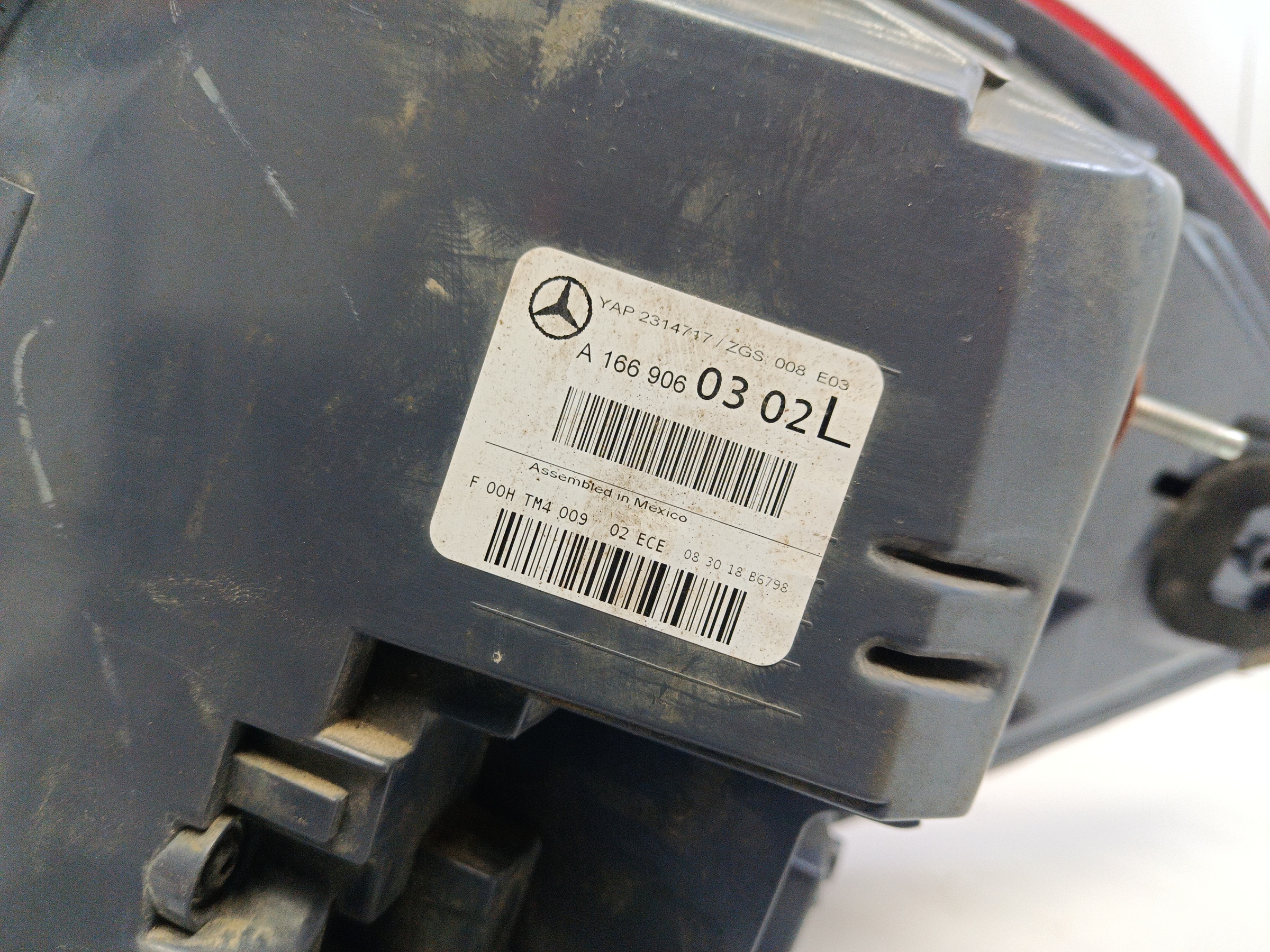 Фонарь задний левый наружный Mercedes-Benz GL-klasse X166 LED