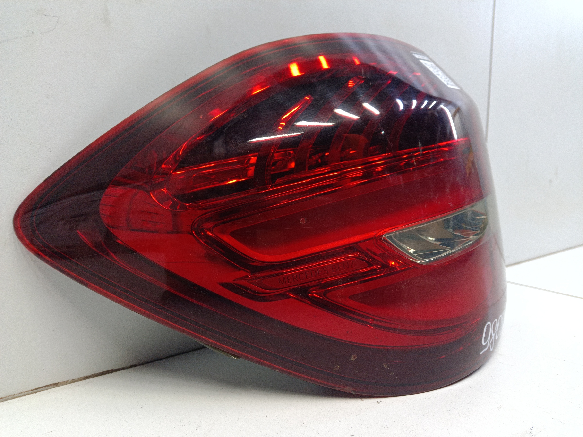 Фонарь задний левый наружный Mercedes-Benz GL-klasse X166 LED