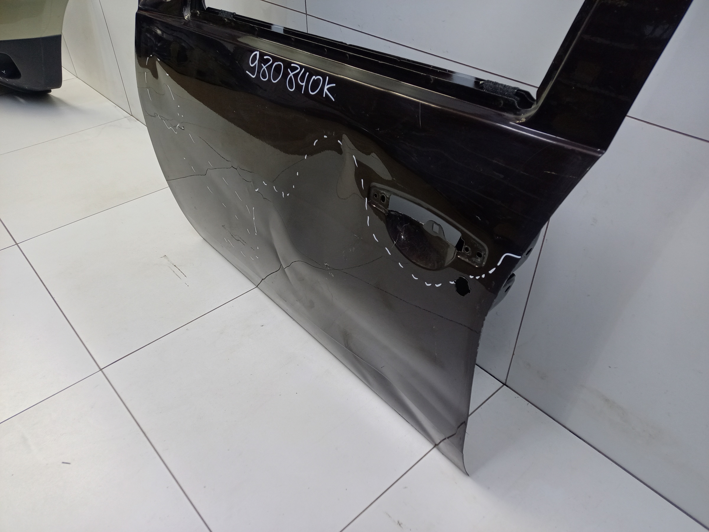 Дверь передняя левая Renault Duster 1 / Sandero 1 Stepway