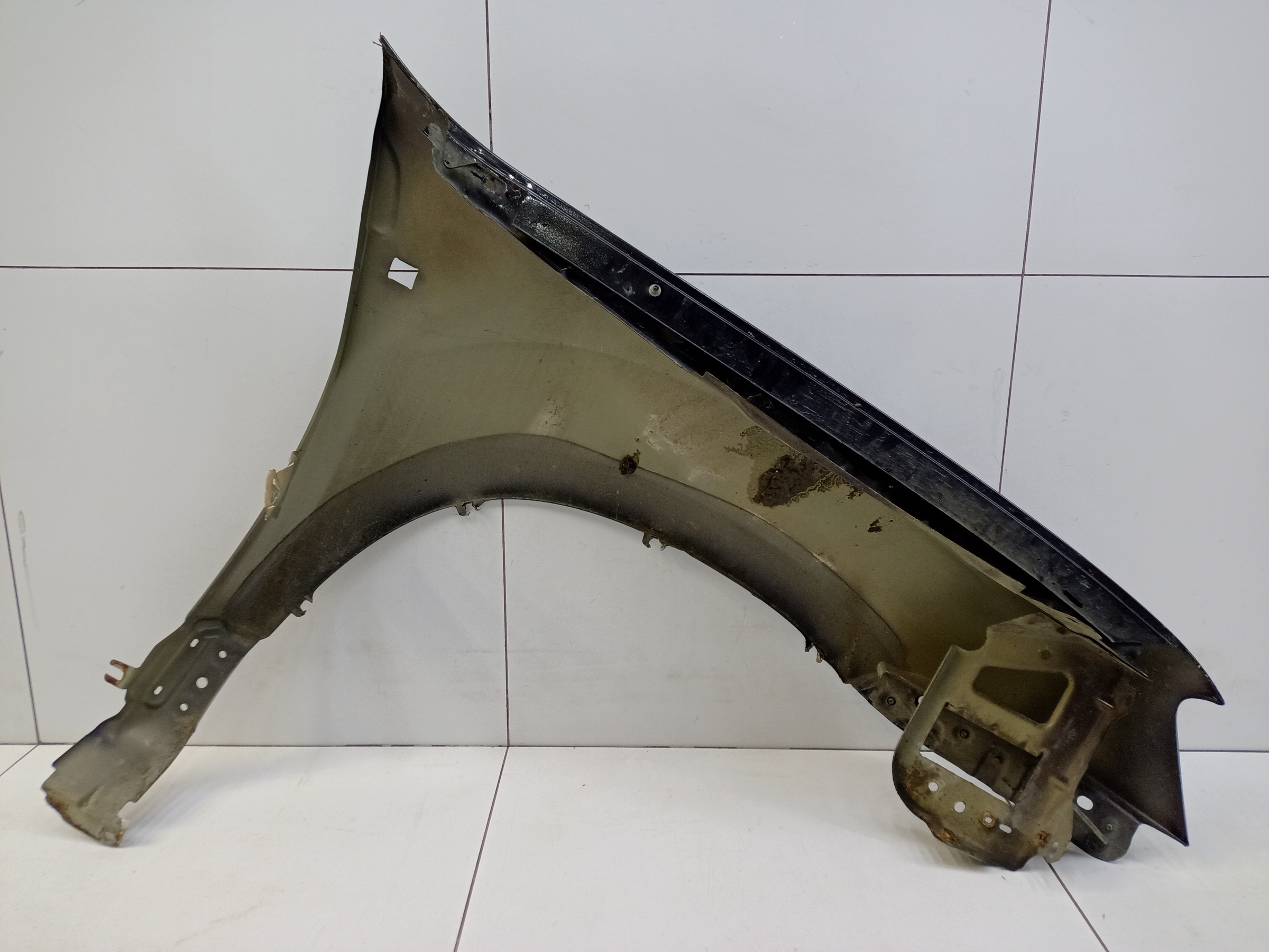 Крыло переднее левое Renault Duster 1