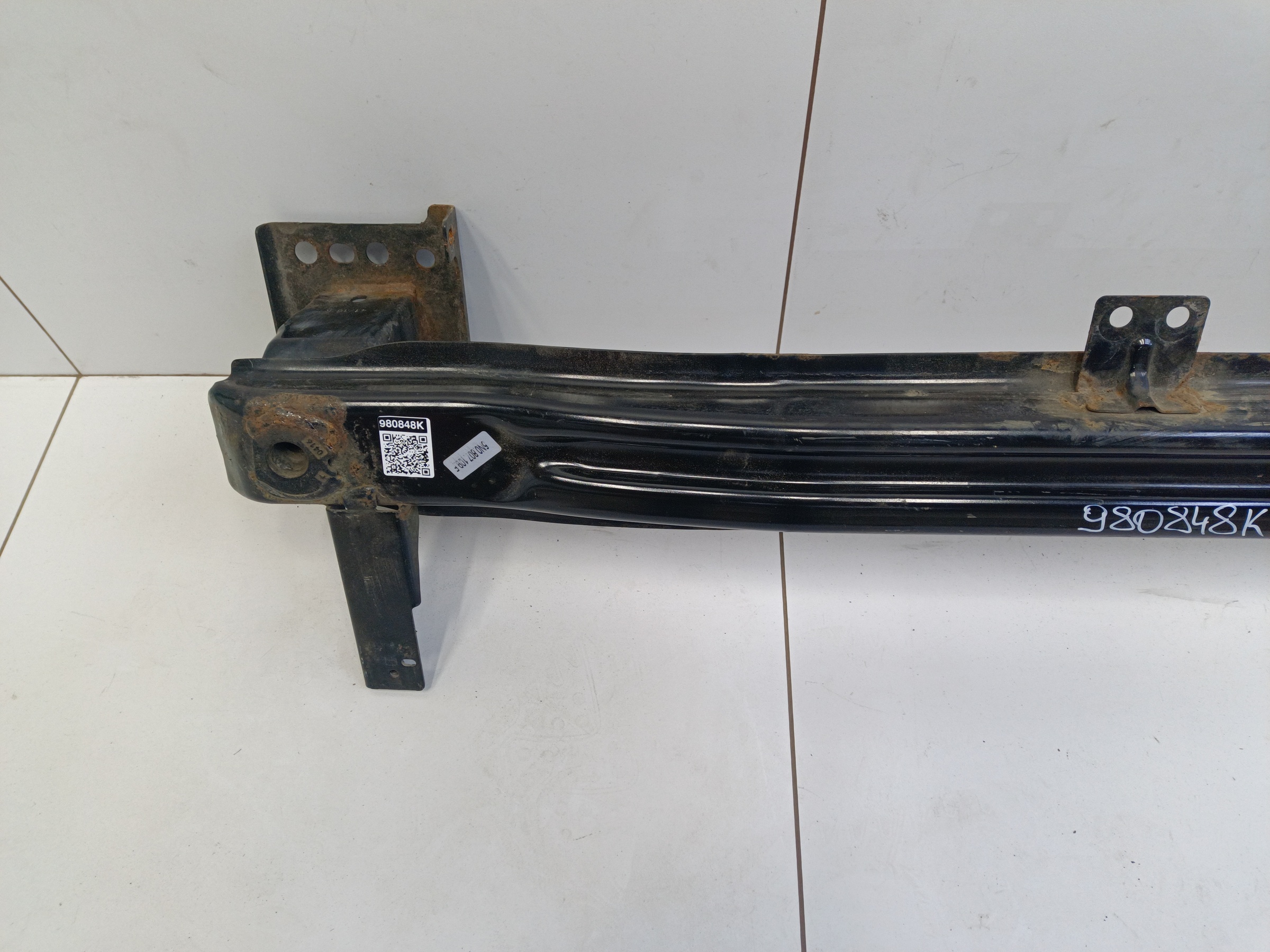 Усилитель переднего бампера Volkswagen Tiguan 1 Restail