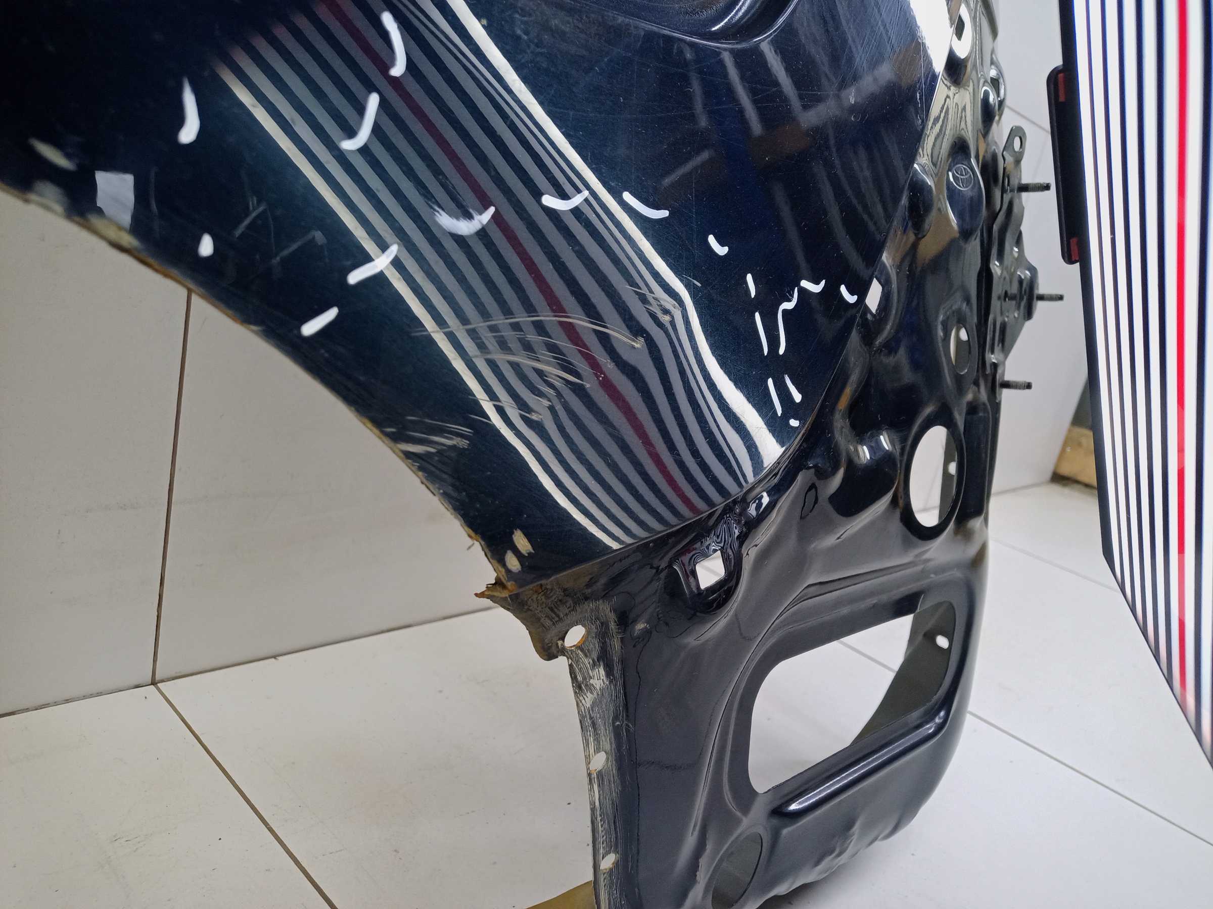 Крыло заднее левое Toyota Land Cruiser Prado 150 Restail 2