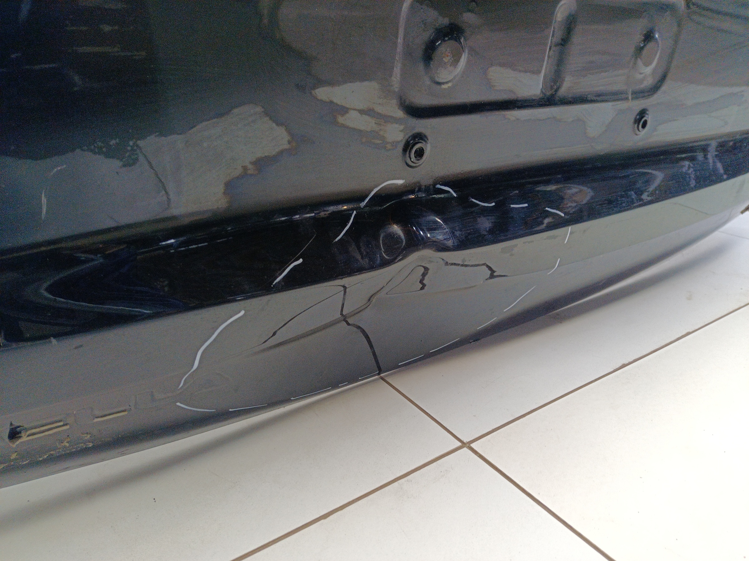 Крышка багажника Geely Tugella