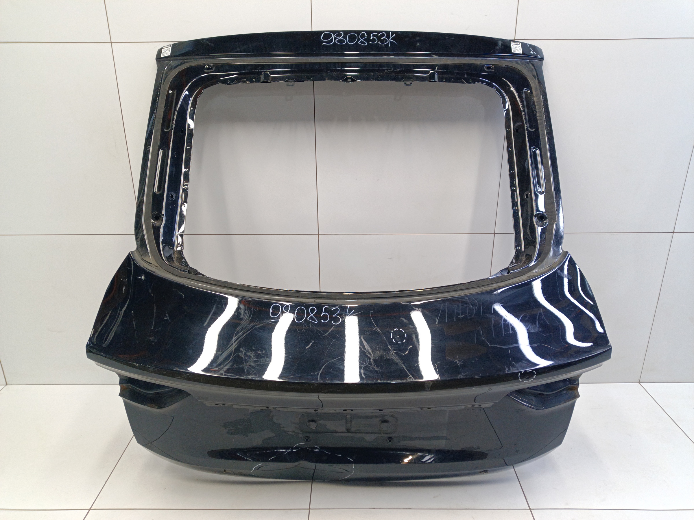 Крышка багажника Geely Tugella