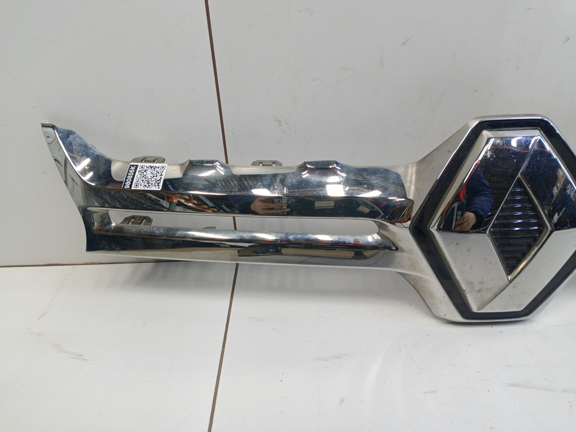 Накладка решетки радиатора Renault Duster 1 Restail