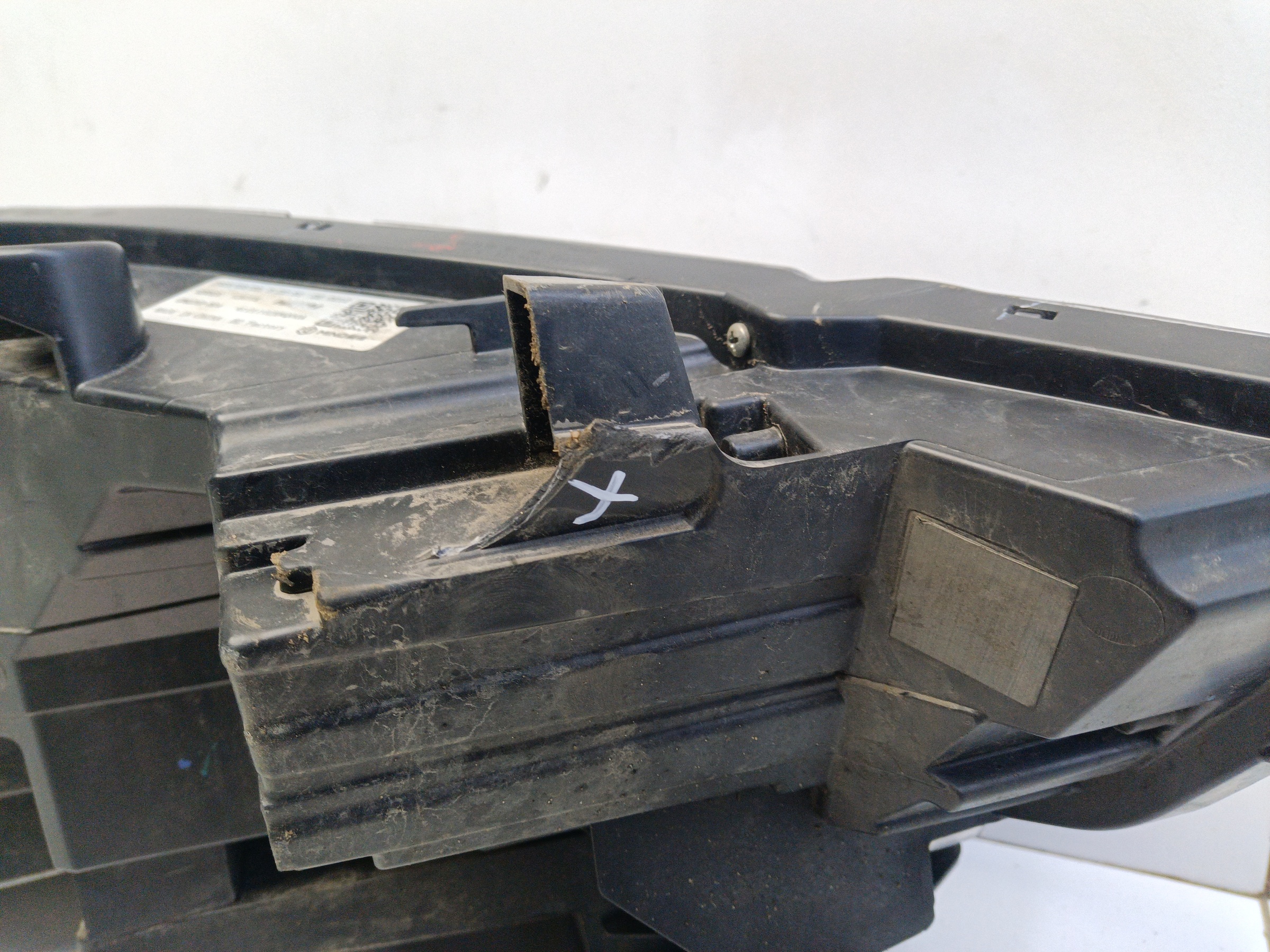 Фара передняя левая Haval F7 LED