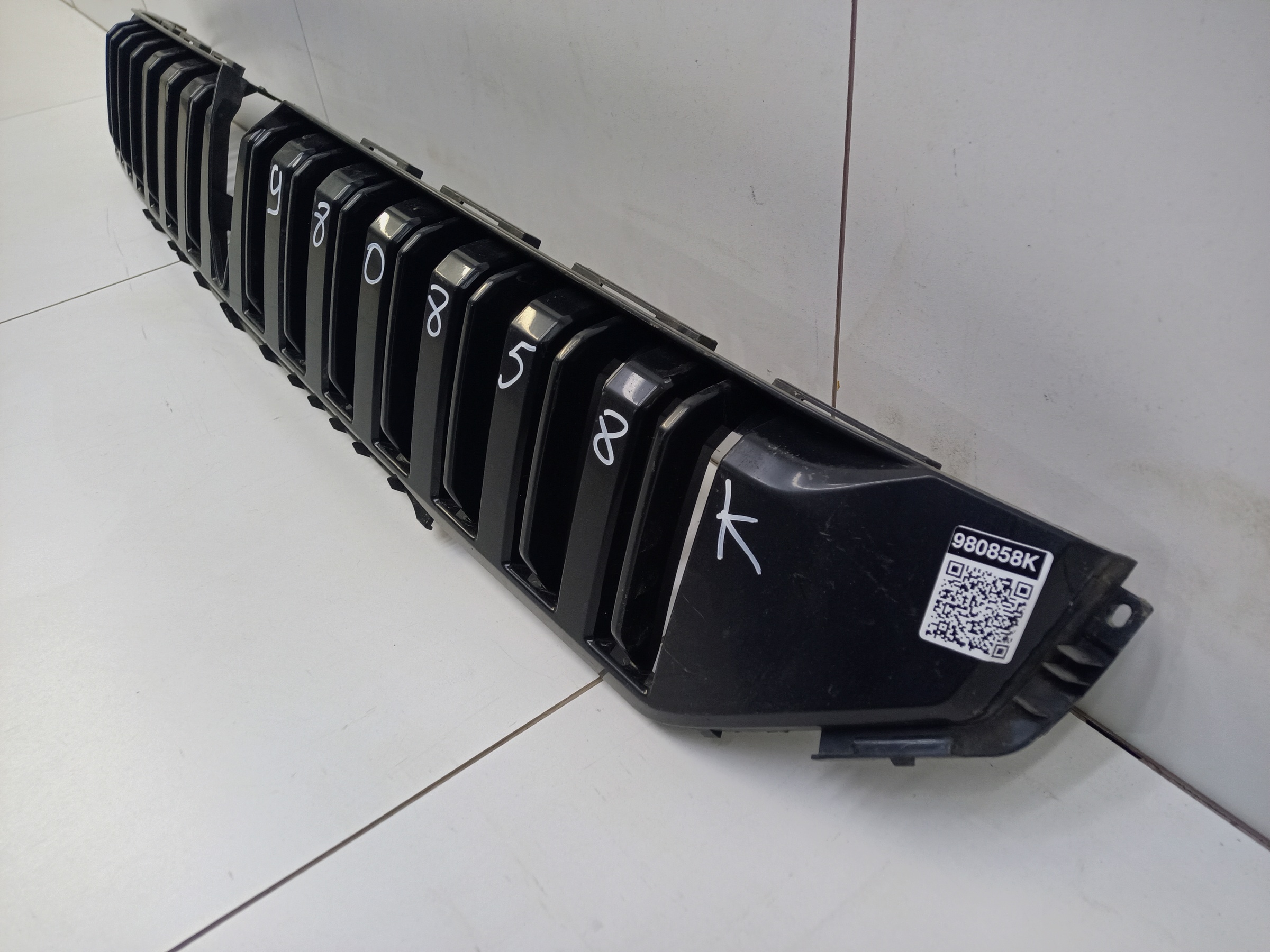 Решетка радиатора Voyah Free 1 Restail