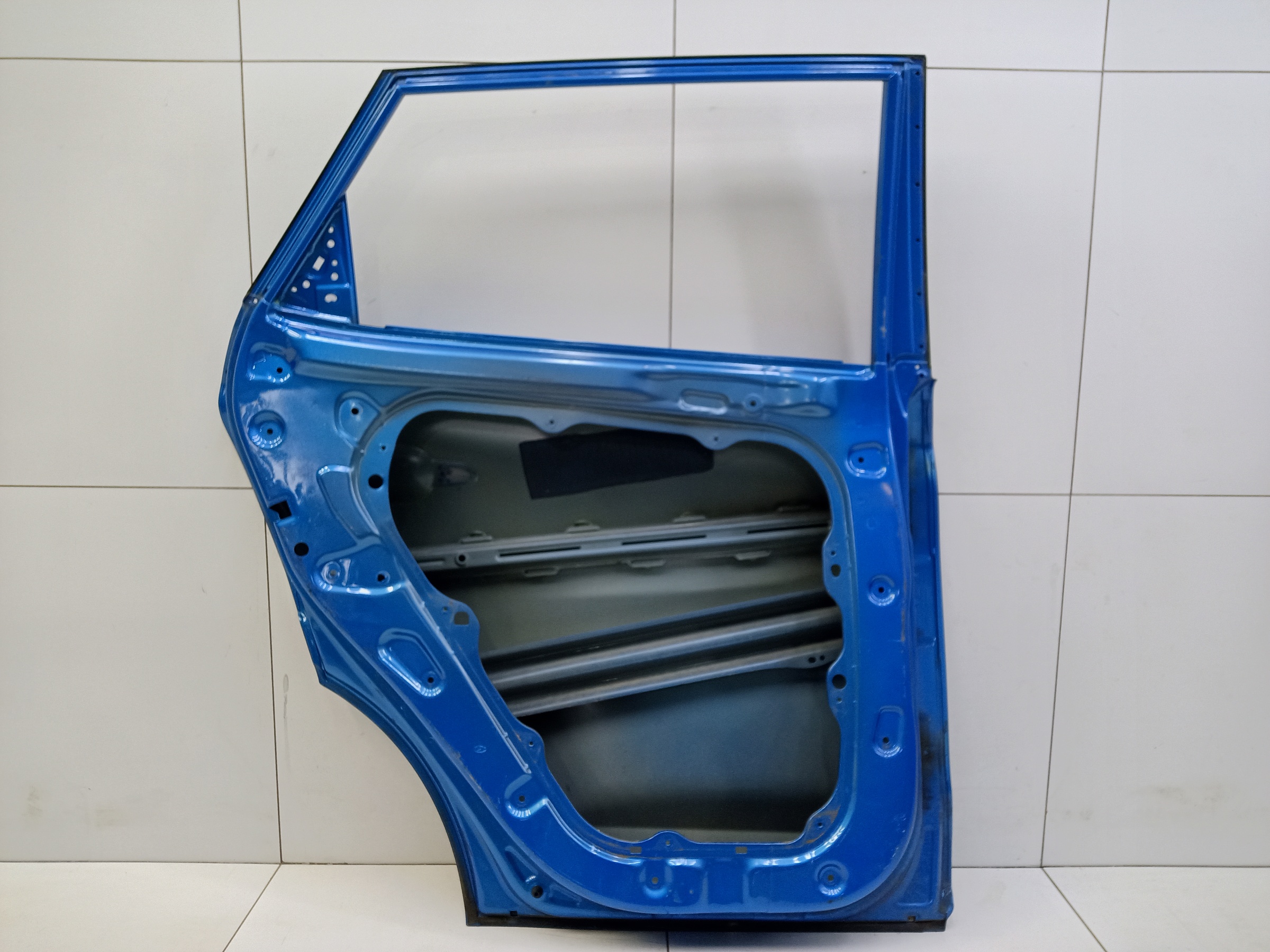 Дверь задняя левая Hyundai Tucson 3