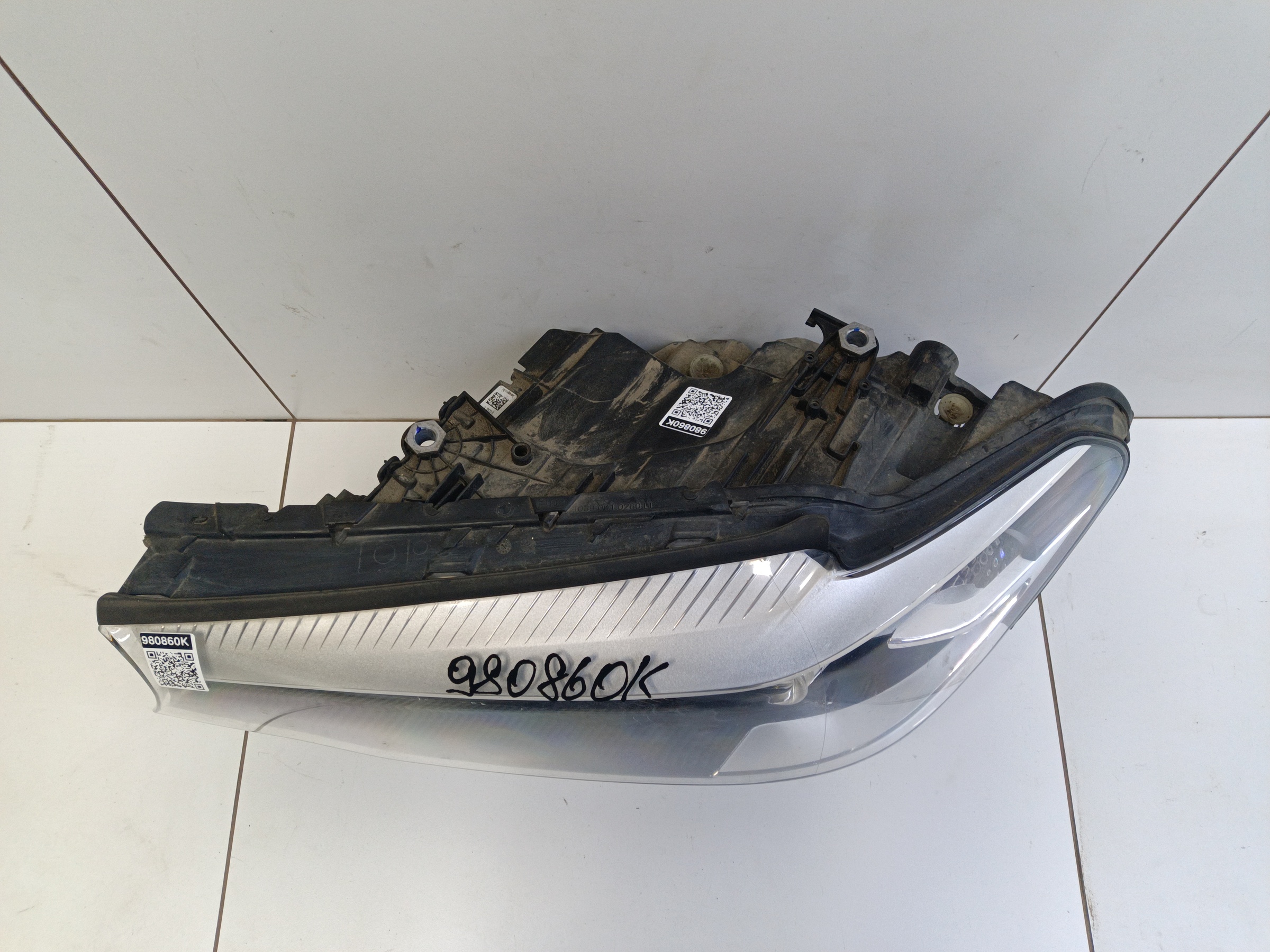 Фара передняя левая BMW 5er G30 LED