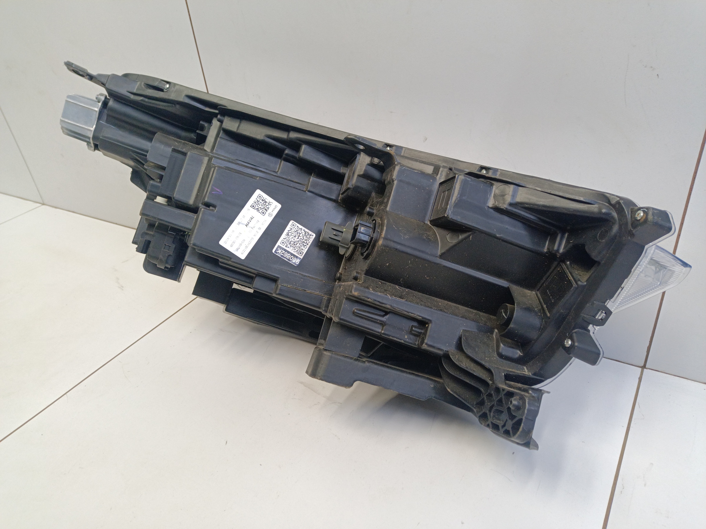 Фара передняя левая Haval M6 2 LED