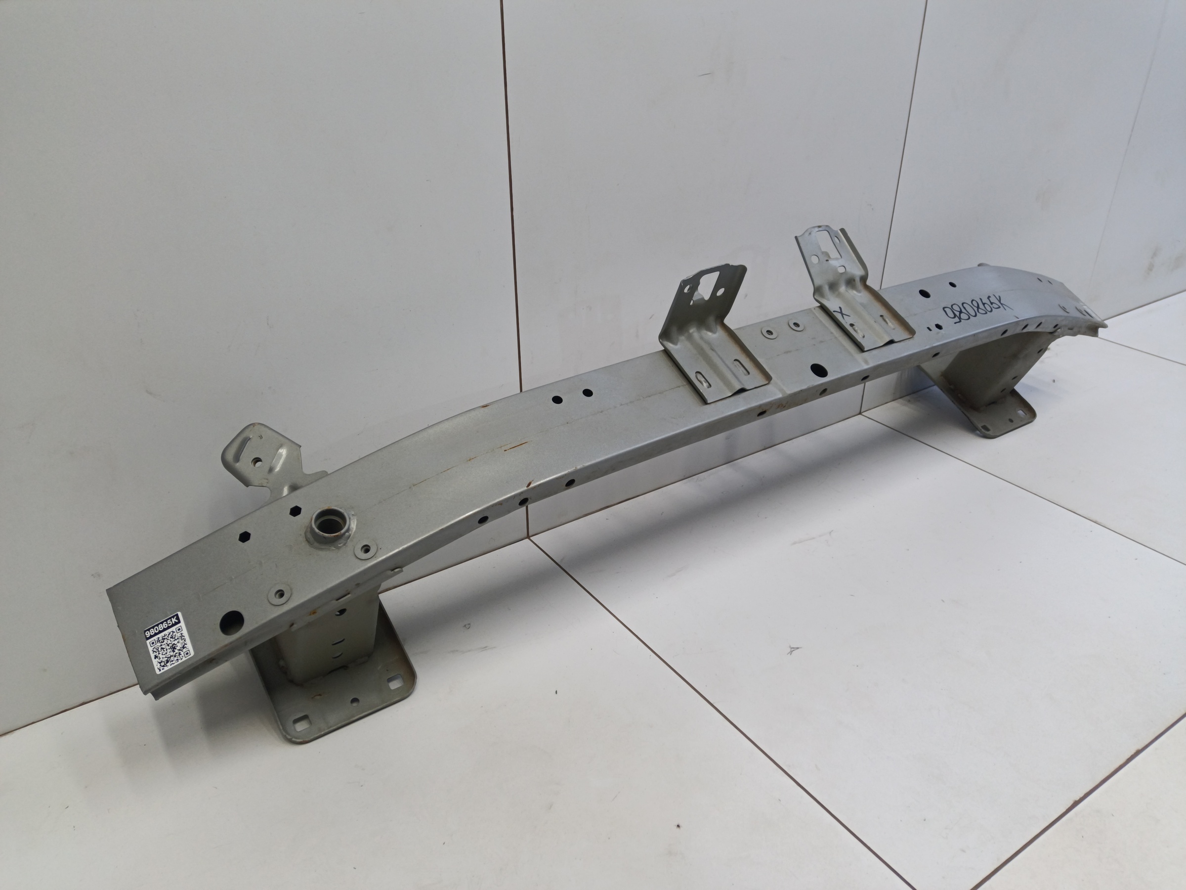 Усилитель переднего бампера Haval H6 3