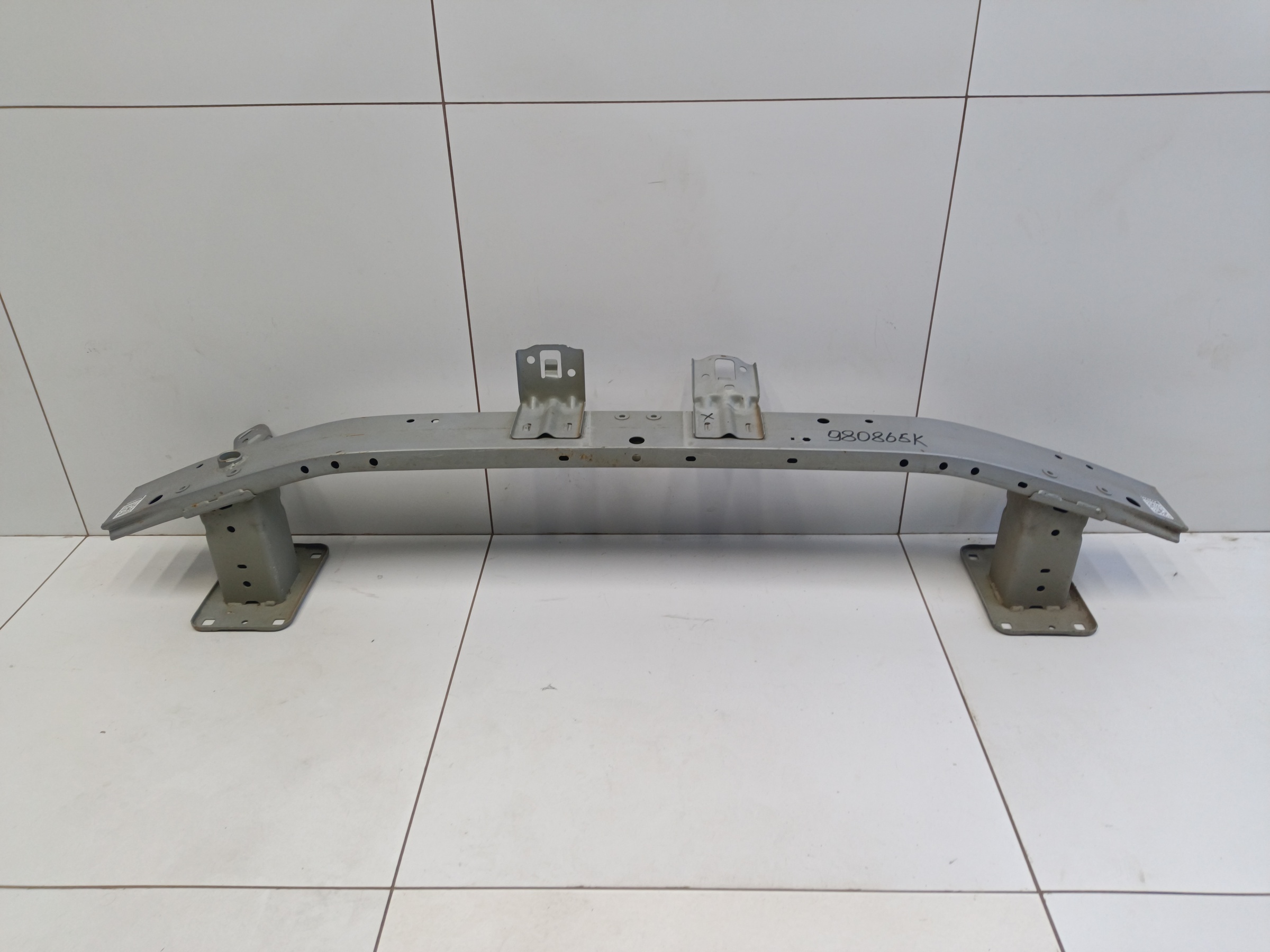 Усилитель переднего бампера Haval H6 3