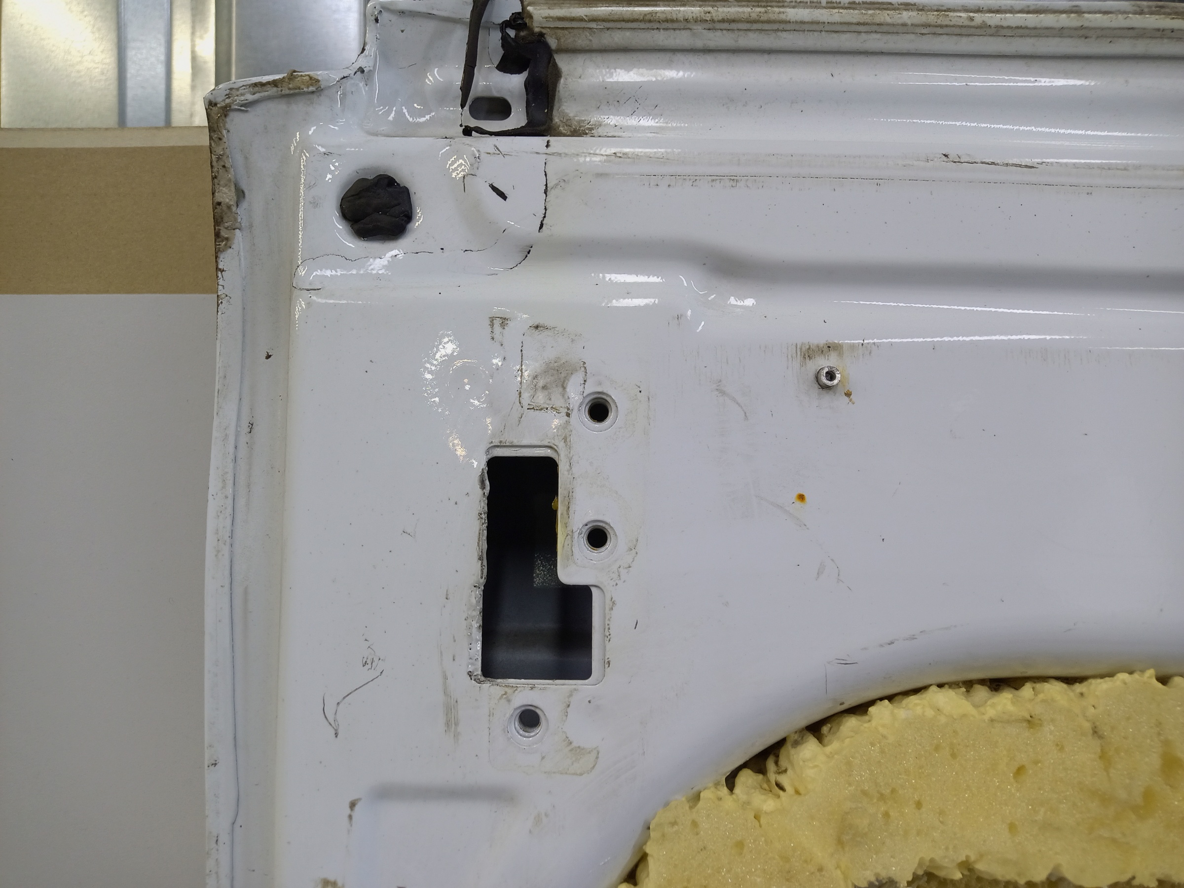 Дверь задняя левая распашная глухая Ford Transit 7 190см