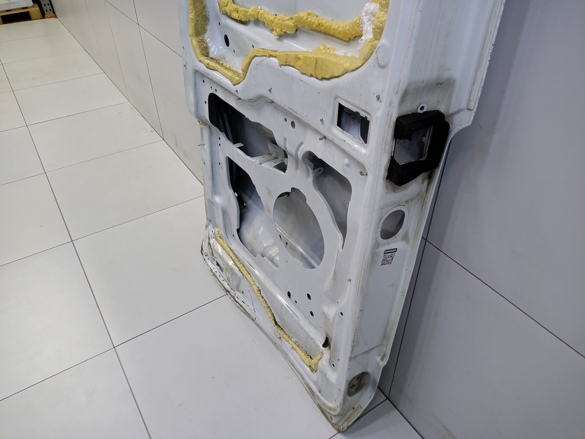 Дверь задняя левая распашная глухая Ford Transit 7 190см