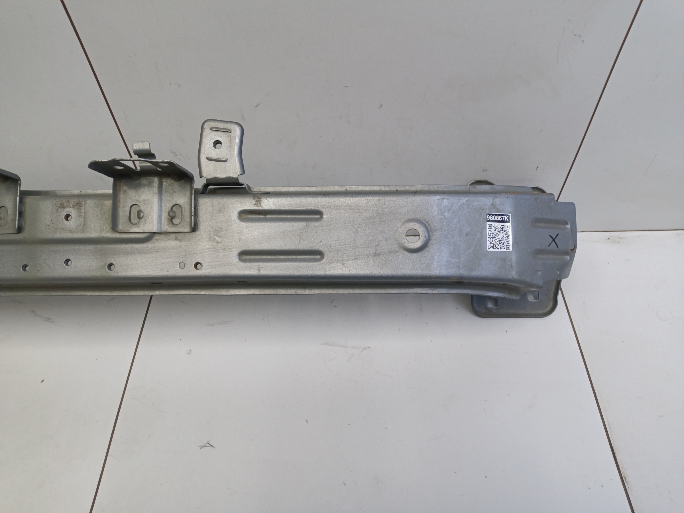 Усилитель переднего бампера Haval F7