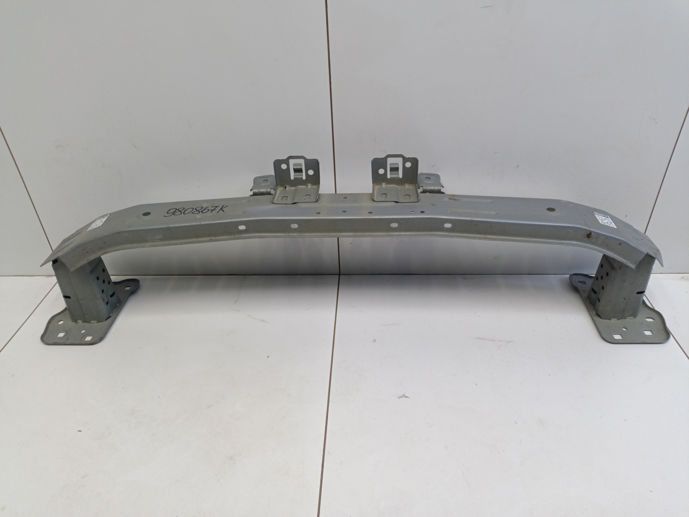 Усилитель переднего бампера Haval F7