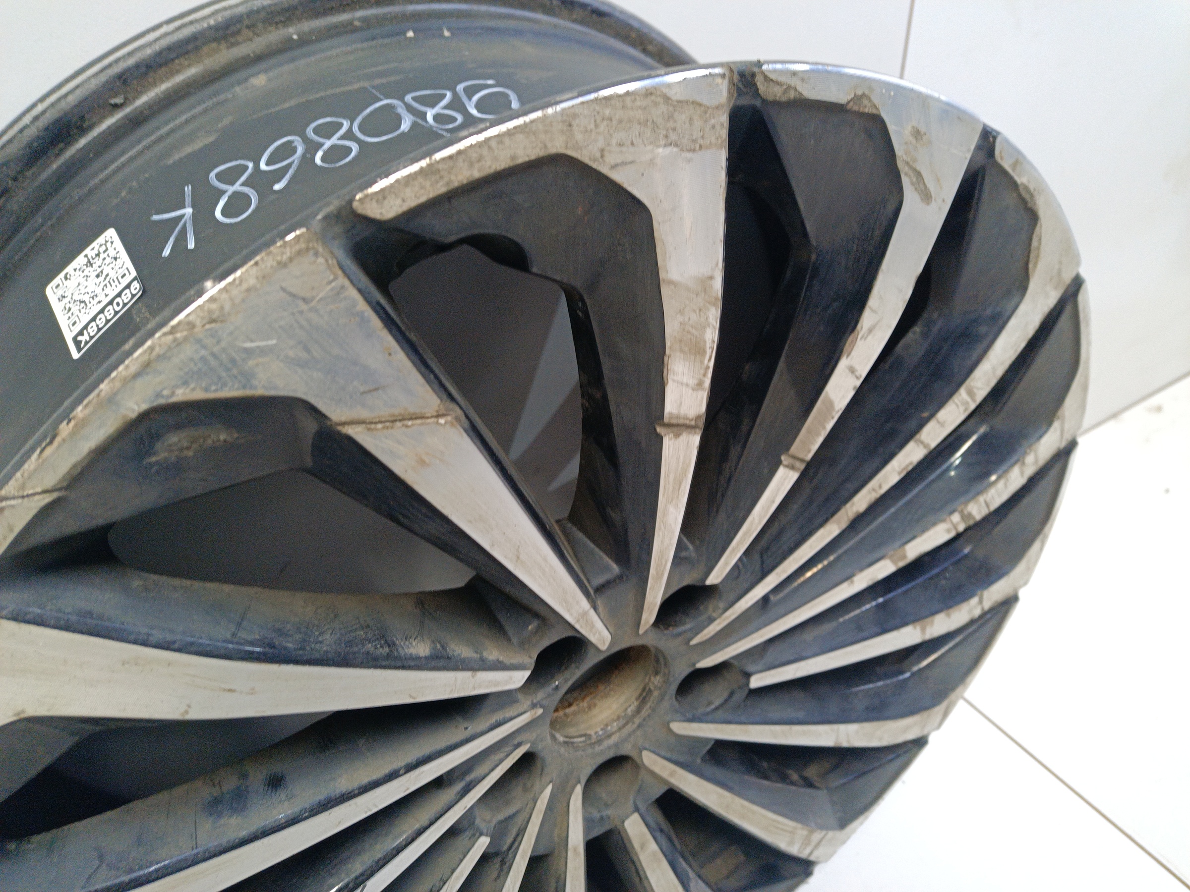 Диск колеса литой Exeed TXL R19