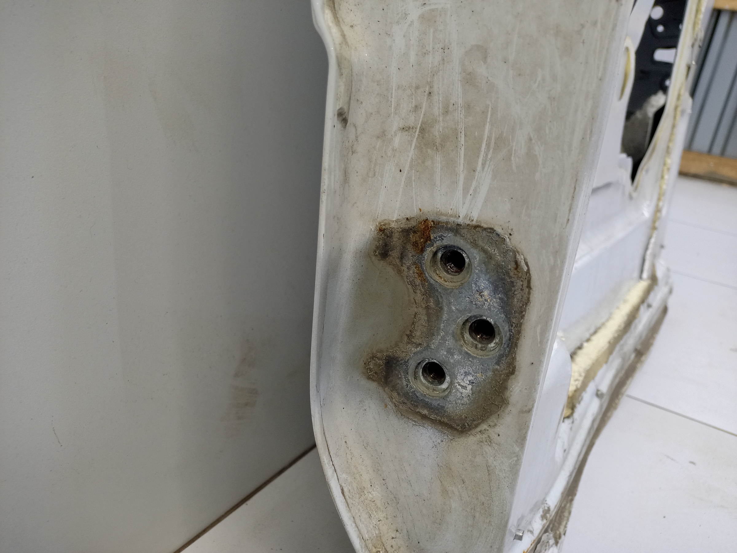 Дверь задняя правая распашная глухая Ford Transit 7 190см