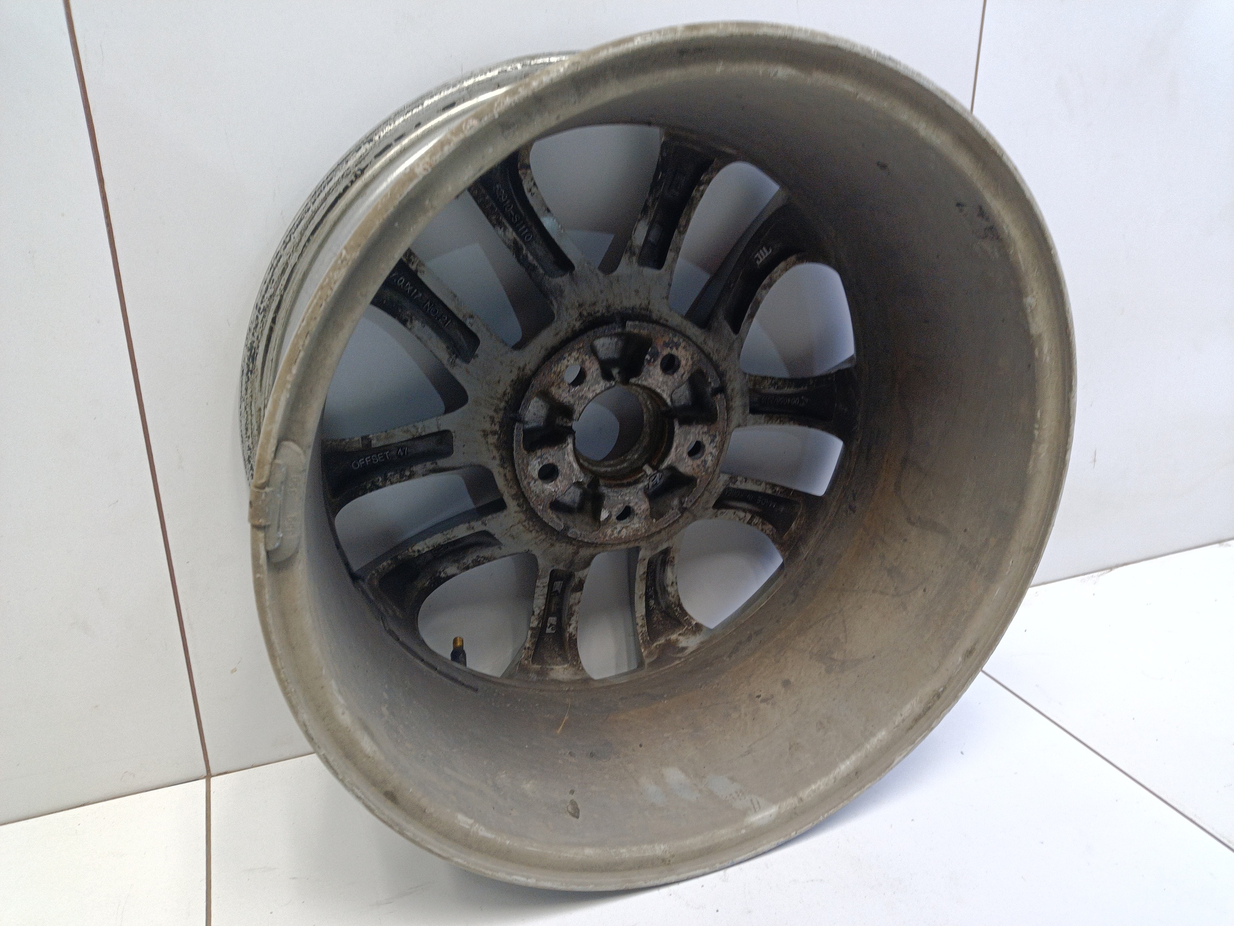 Диск колеса литой Hyundai Santa Fe 4 R17