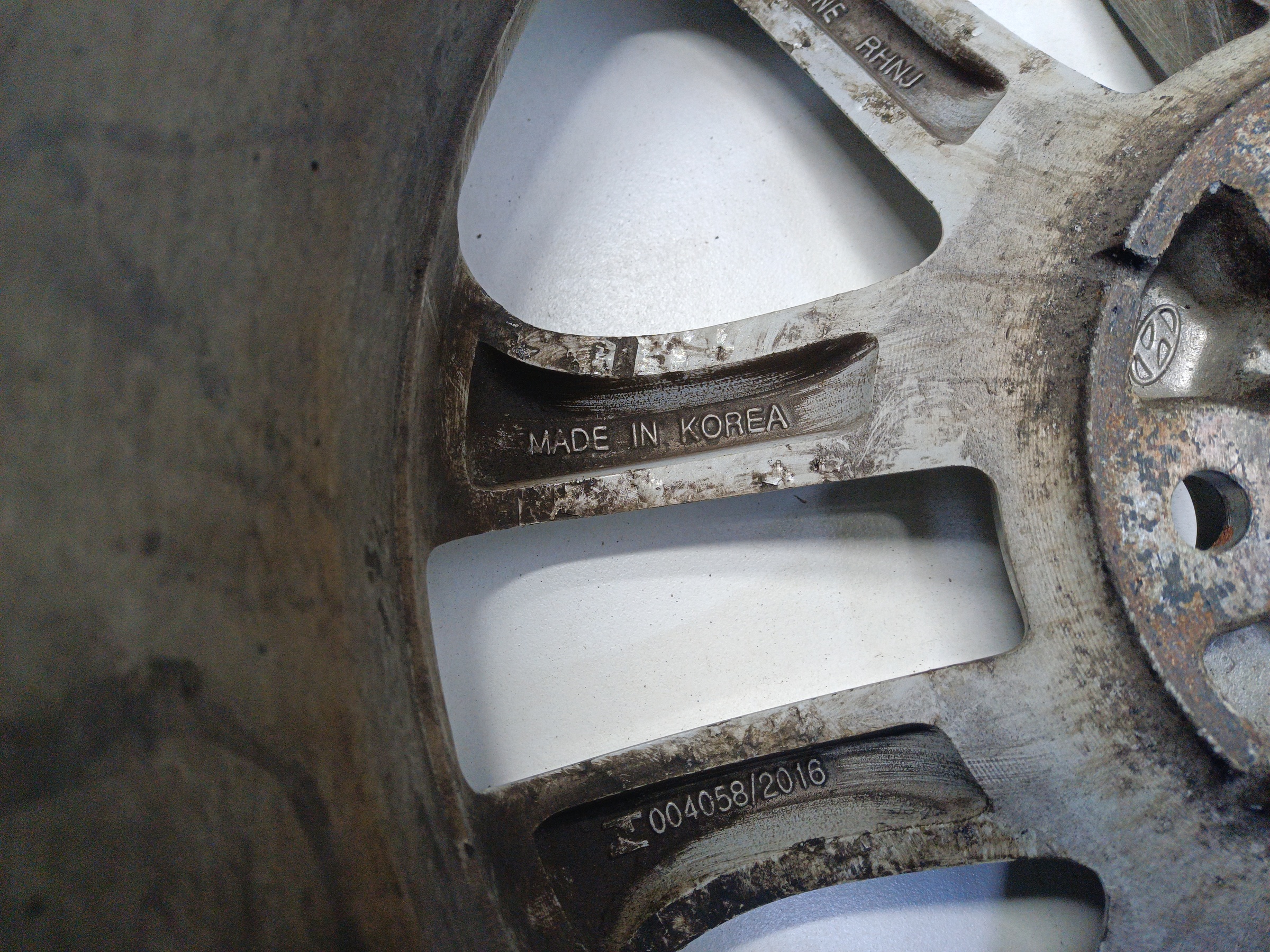 Диск колеса литой Hyundai Santa Fe 4 R17