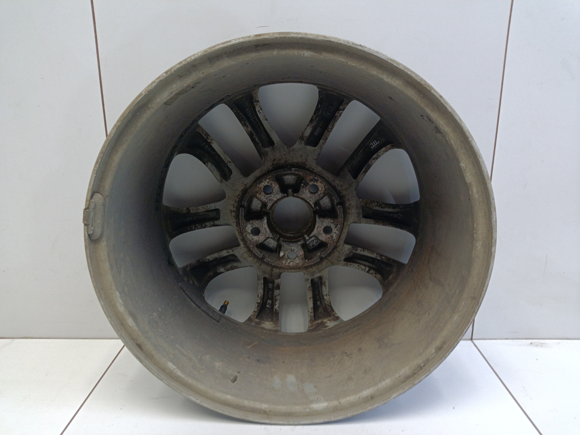 Диск колеса литой Hyundai Santa Fe 4 R17