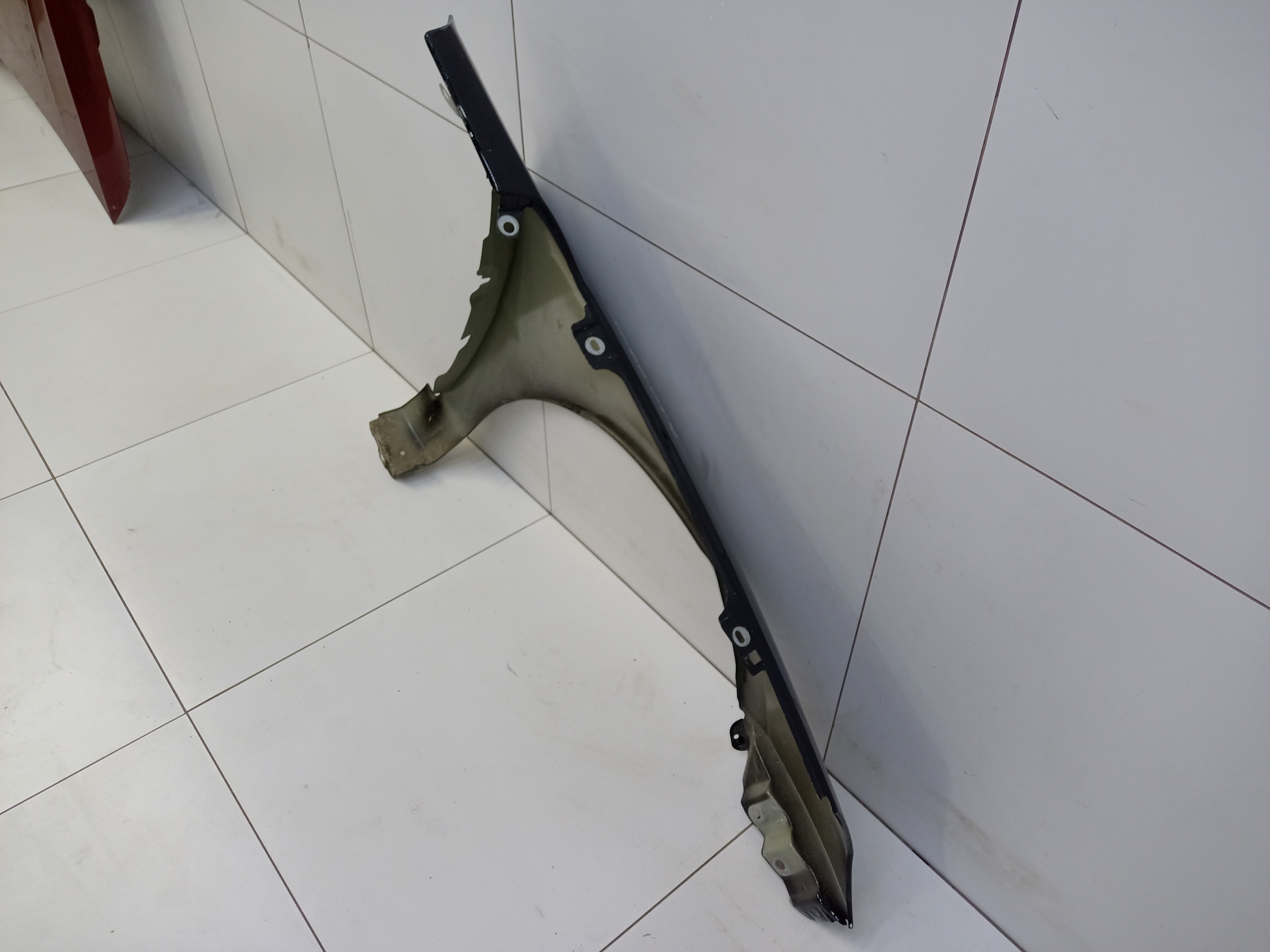 Крыло переднее левое Lada Vesta