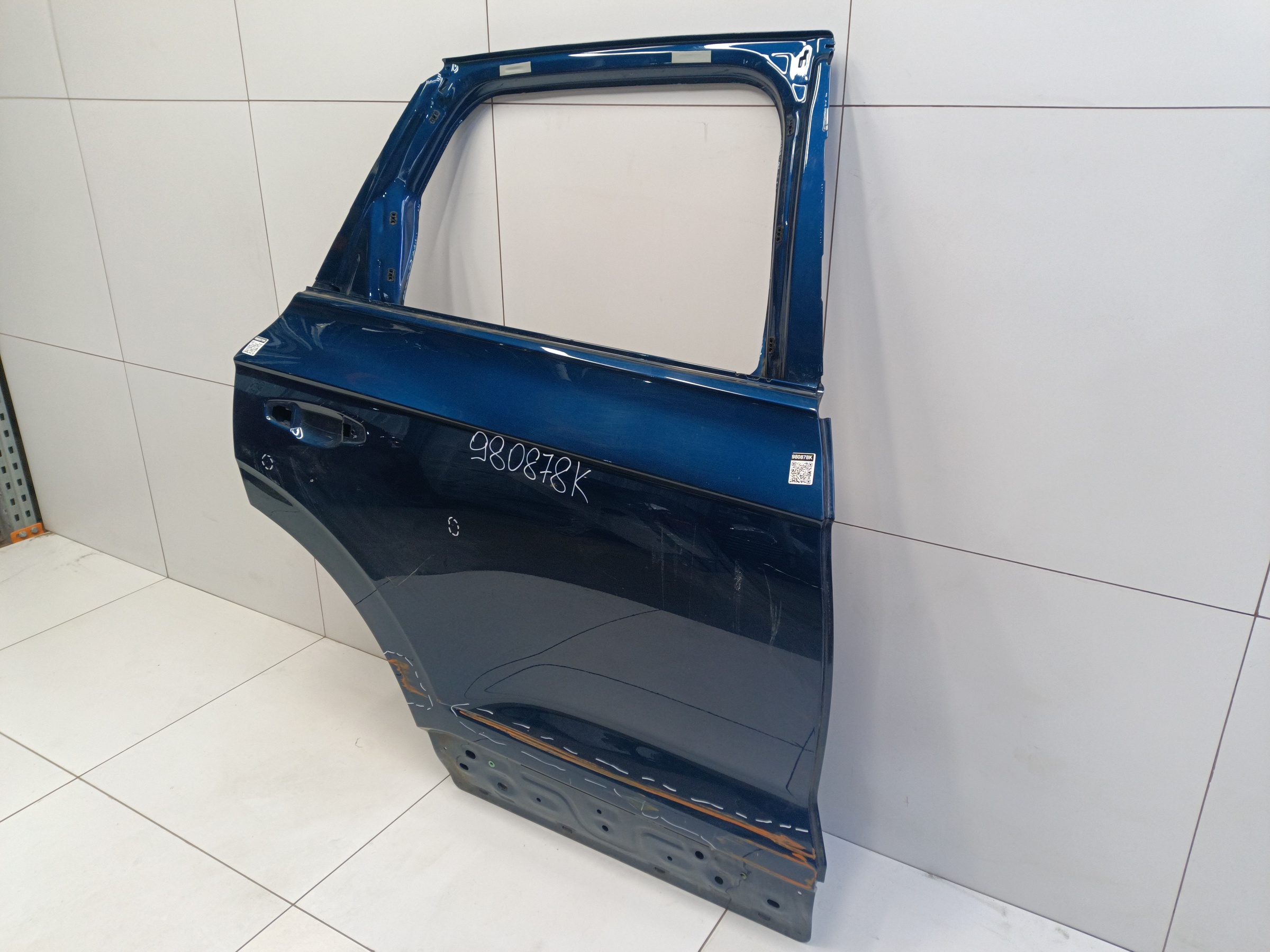 Дверь задняя правая Volkswagen Touareg 3