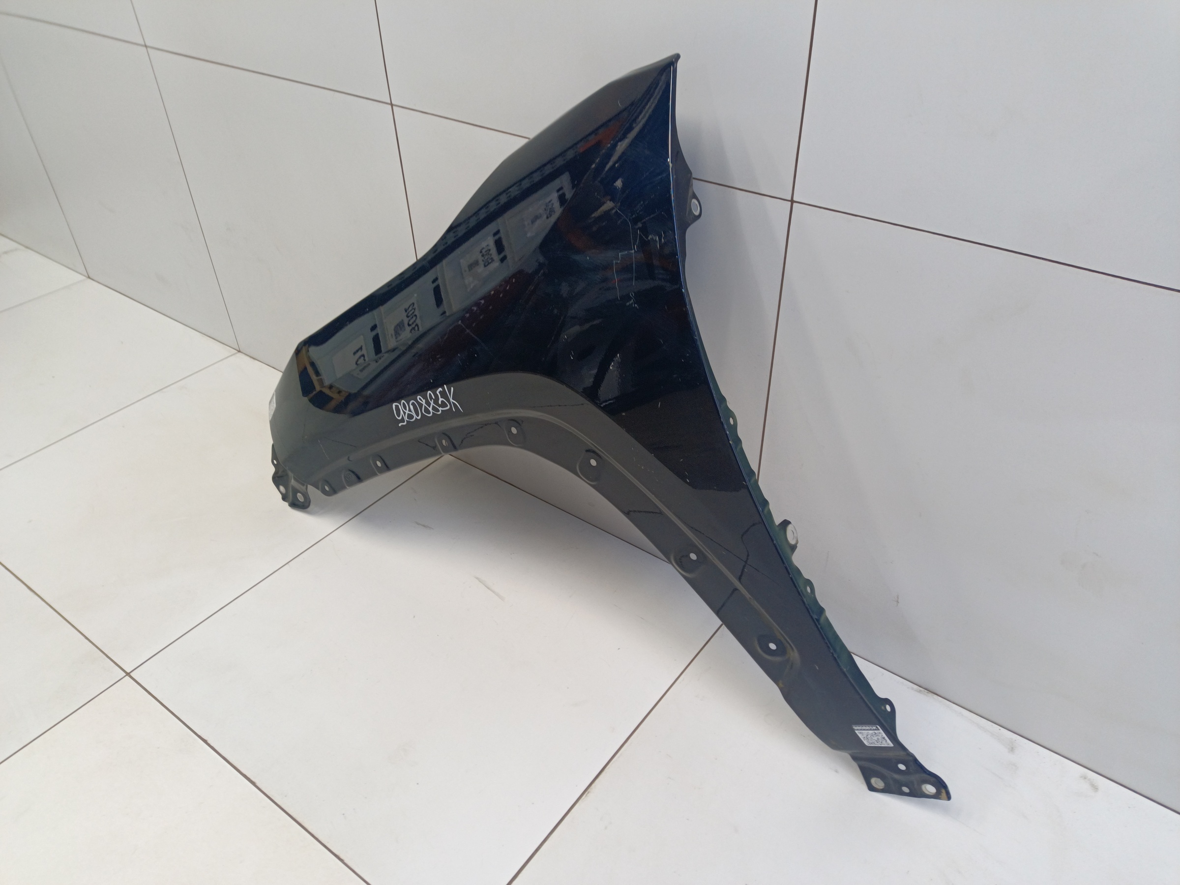 Крыло переднее левое Toyota RAV4 XA50