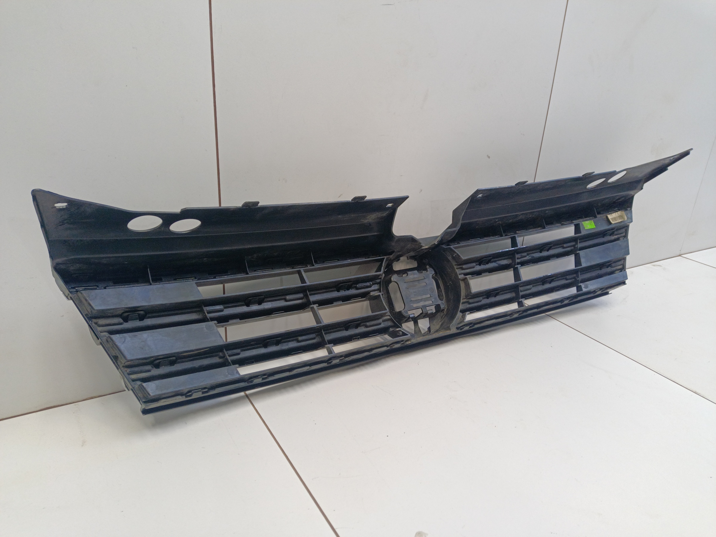 Решетка радиатора Volkswagen Tiguan 2