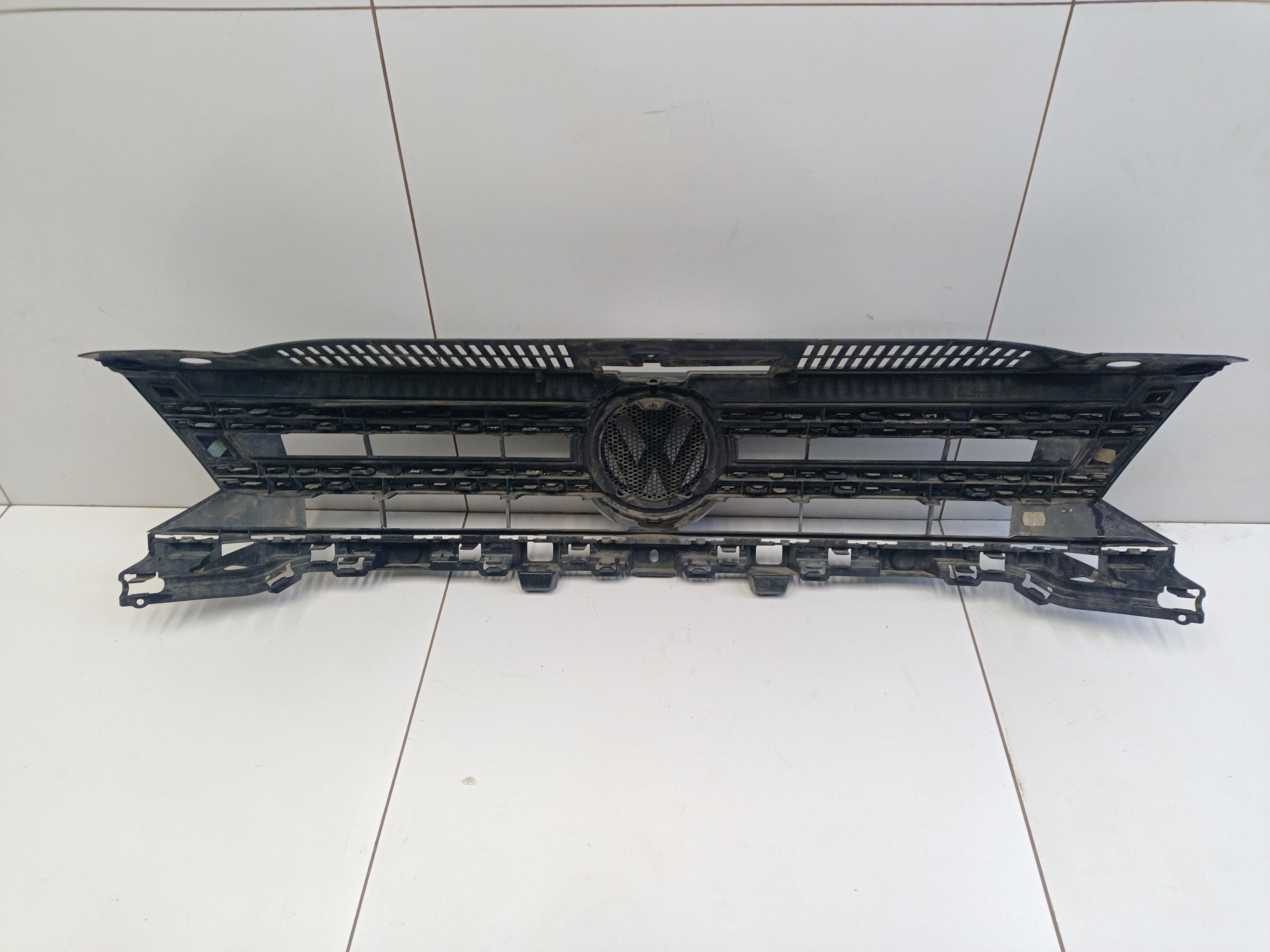 Решетка радиатора Volkswagen Tiguan 1 Restail
