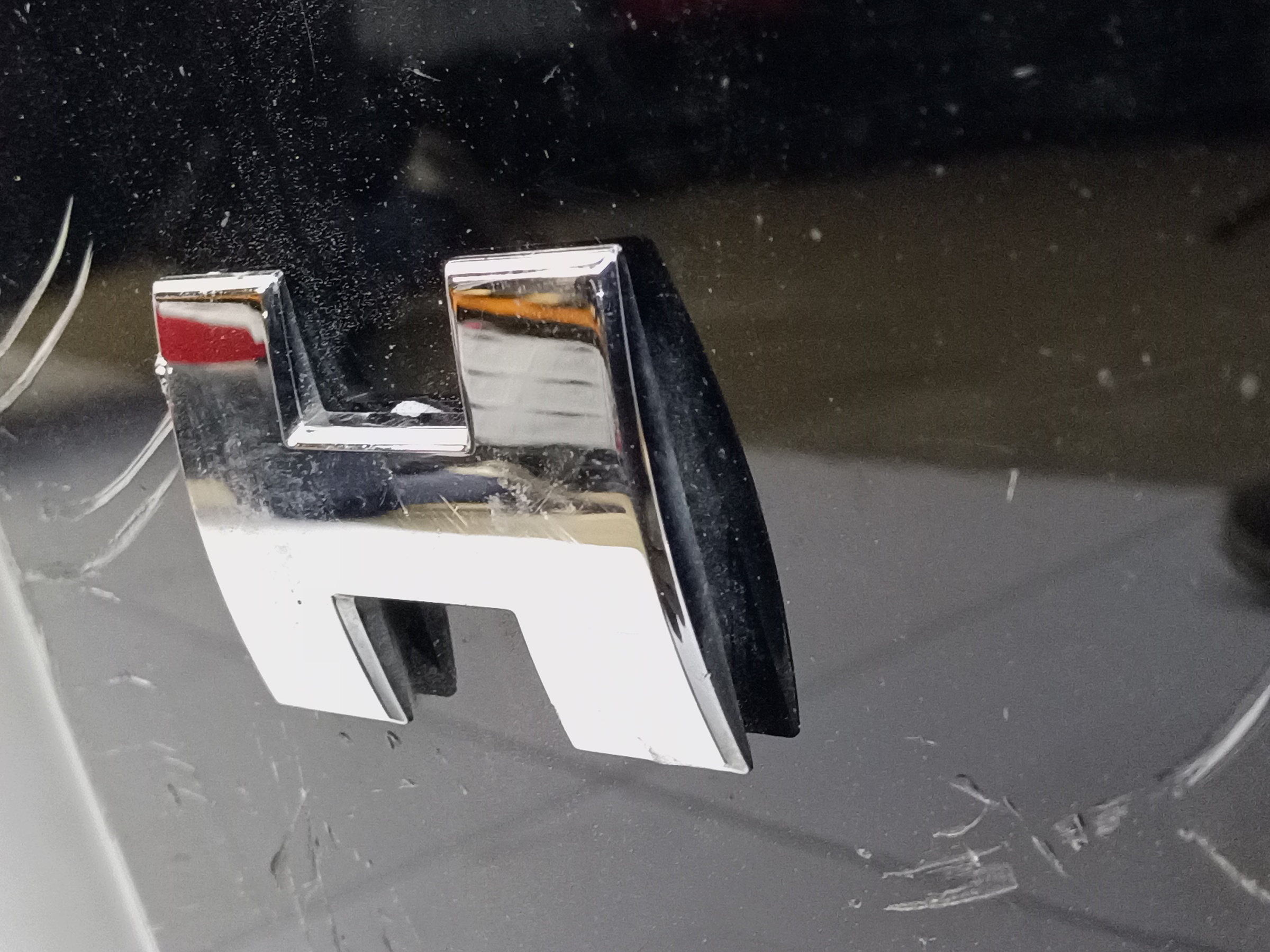 Накладка крышки багажника Haval H3