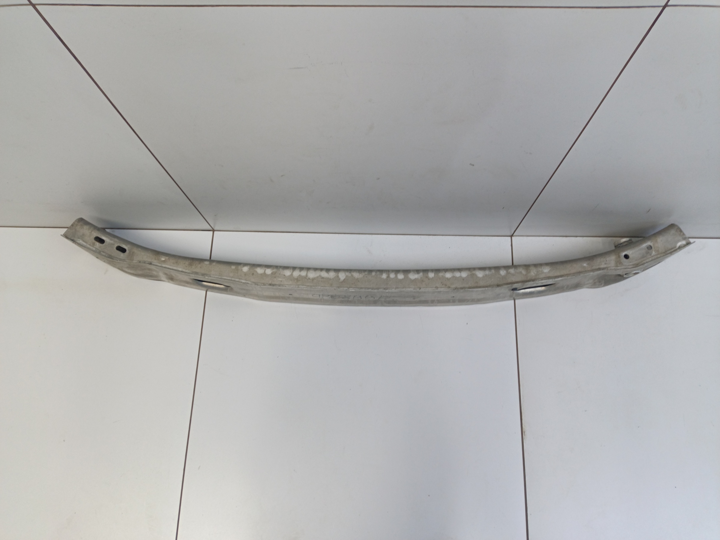 Усилитель переднего бампера Audi A4 B9