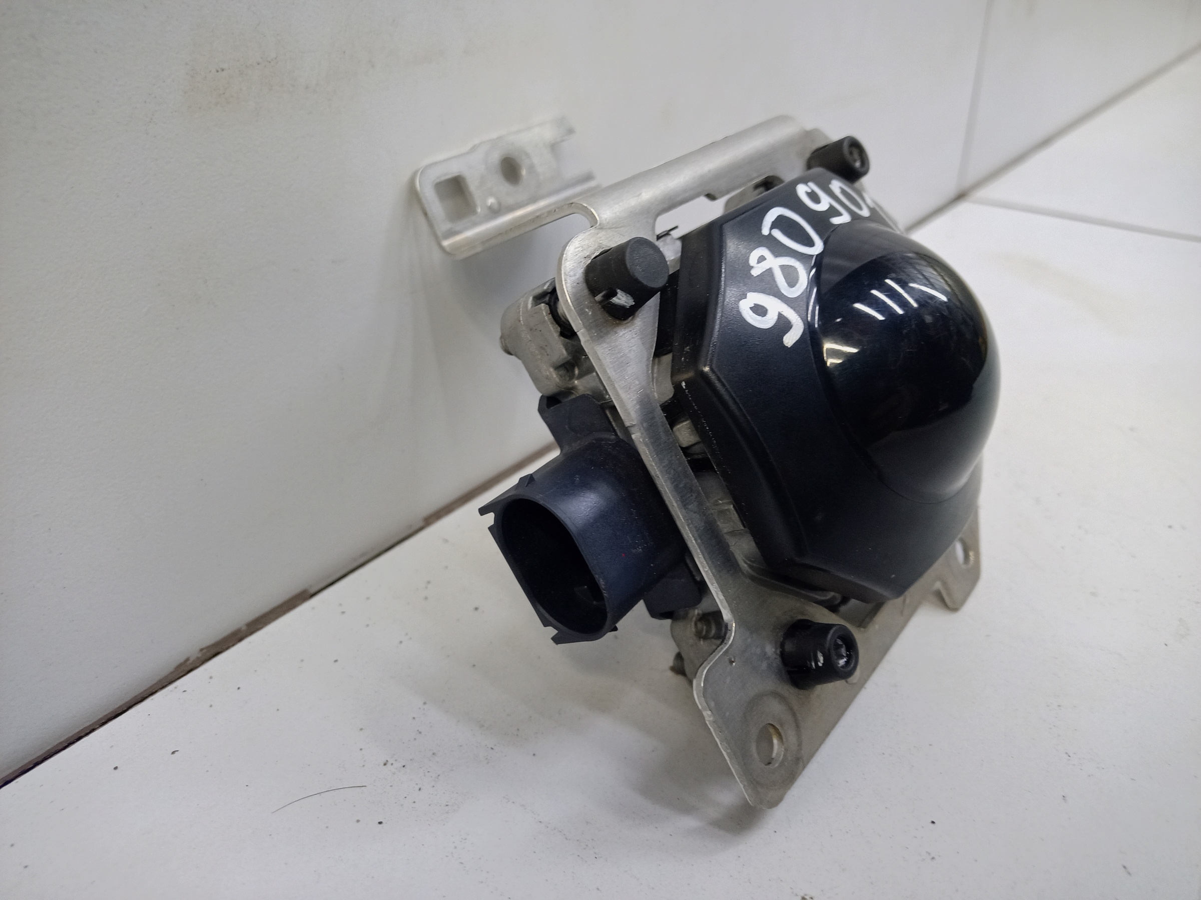 Радар адаптивного круиз контроля " дистроник " левый Audi A4 B9