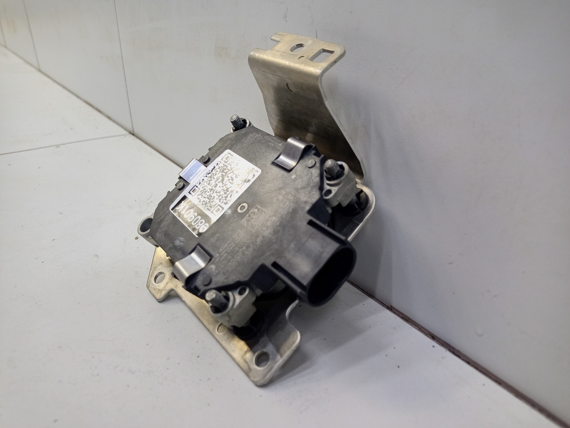 Радар адаптивного круиз контроля " дистроник " левый Audi A4 B9