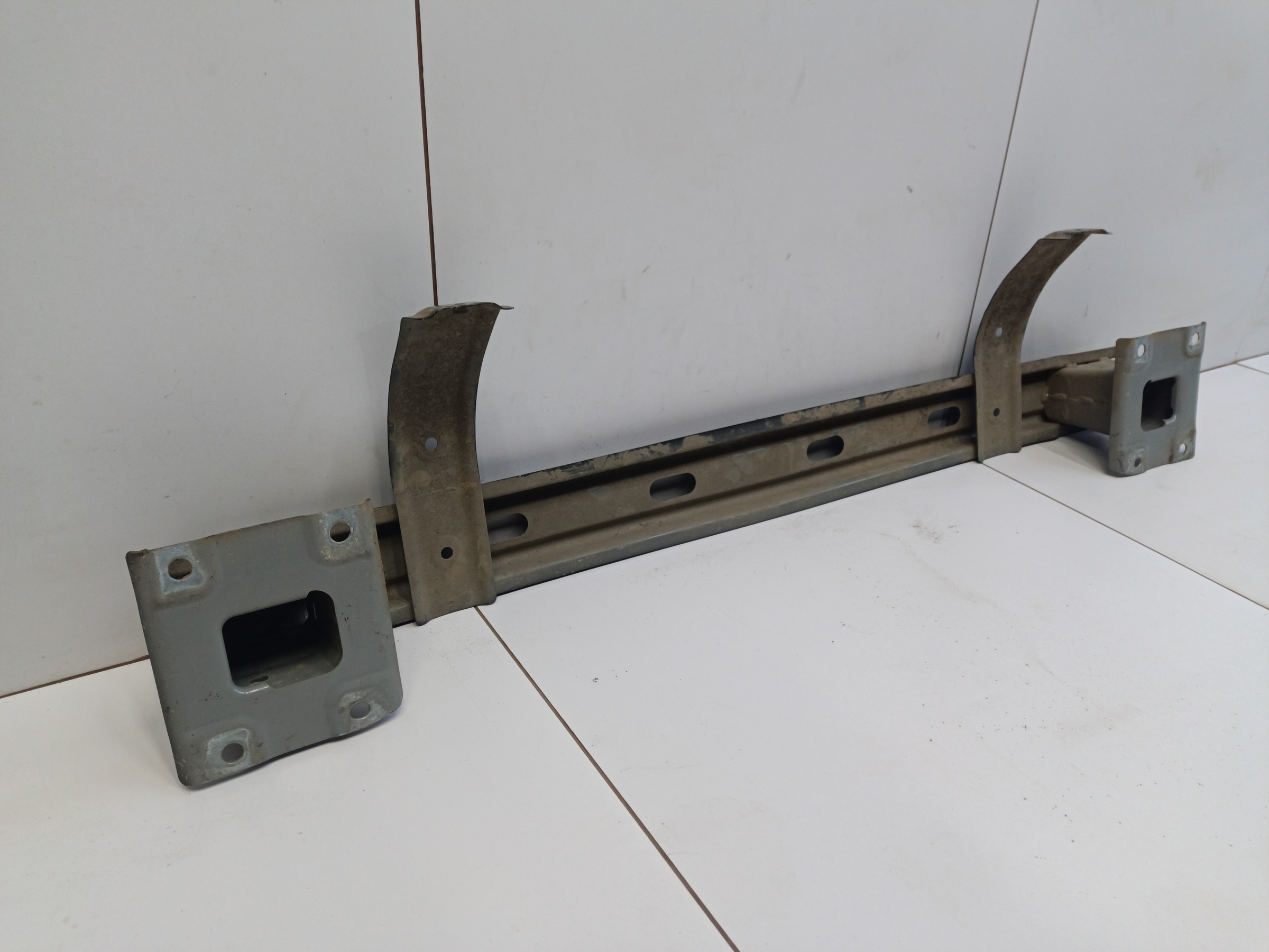 Усилитель заднего бампера Haval Jolion