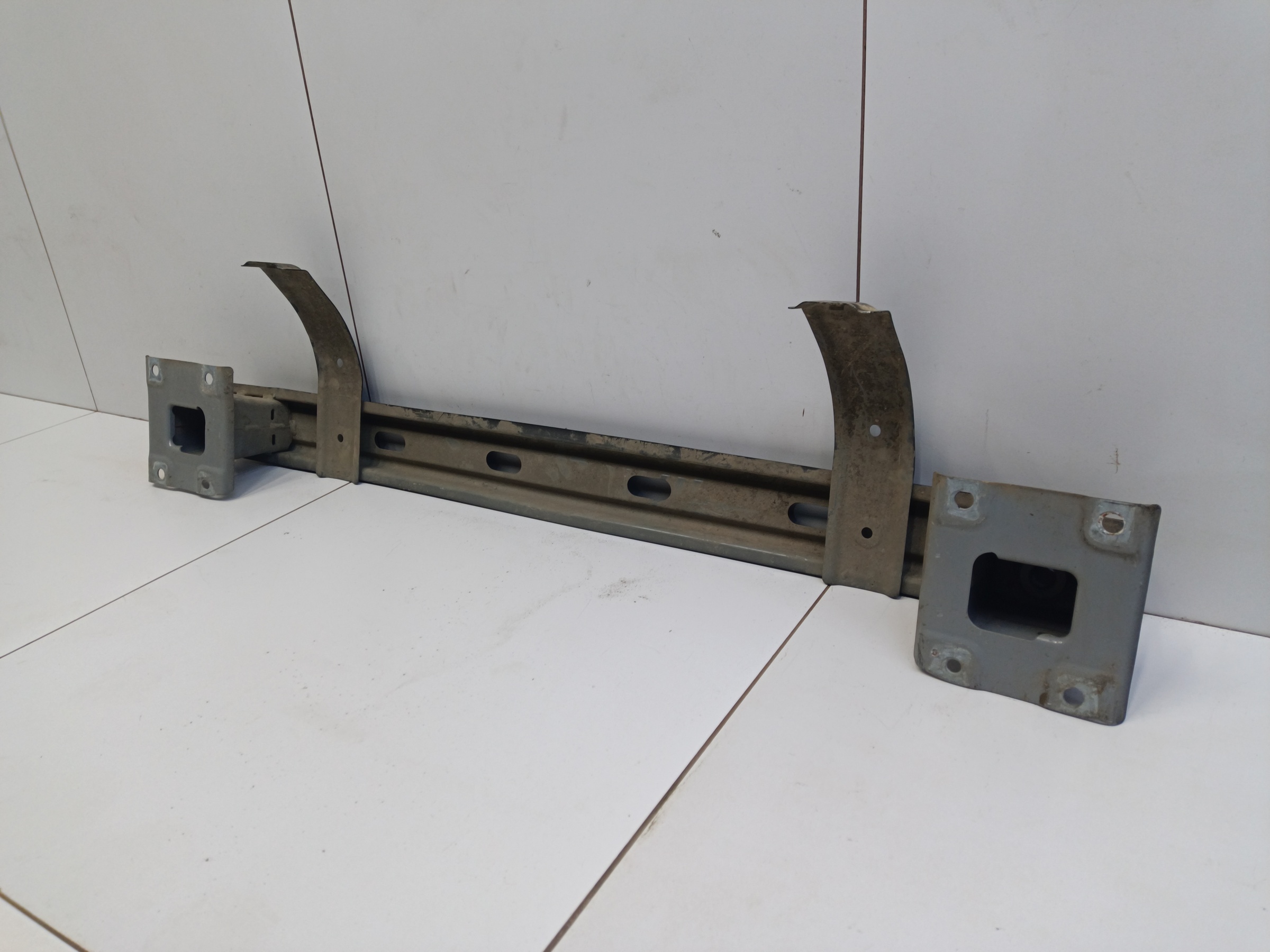 Усилитель заднего бампера Haval Jolion